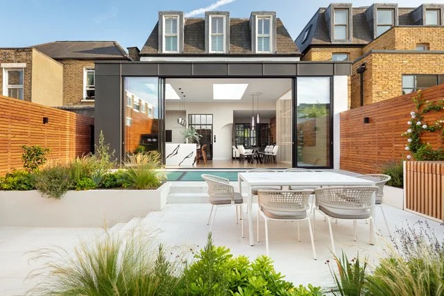 Honeywell Road – SW11