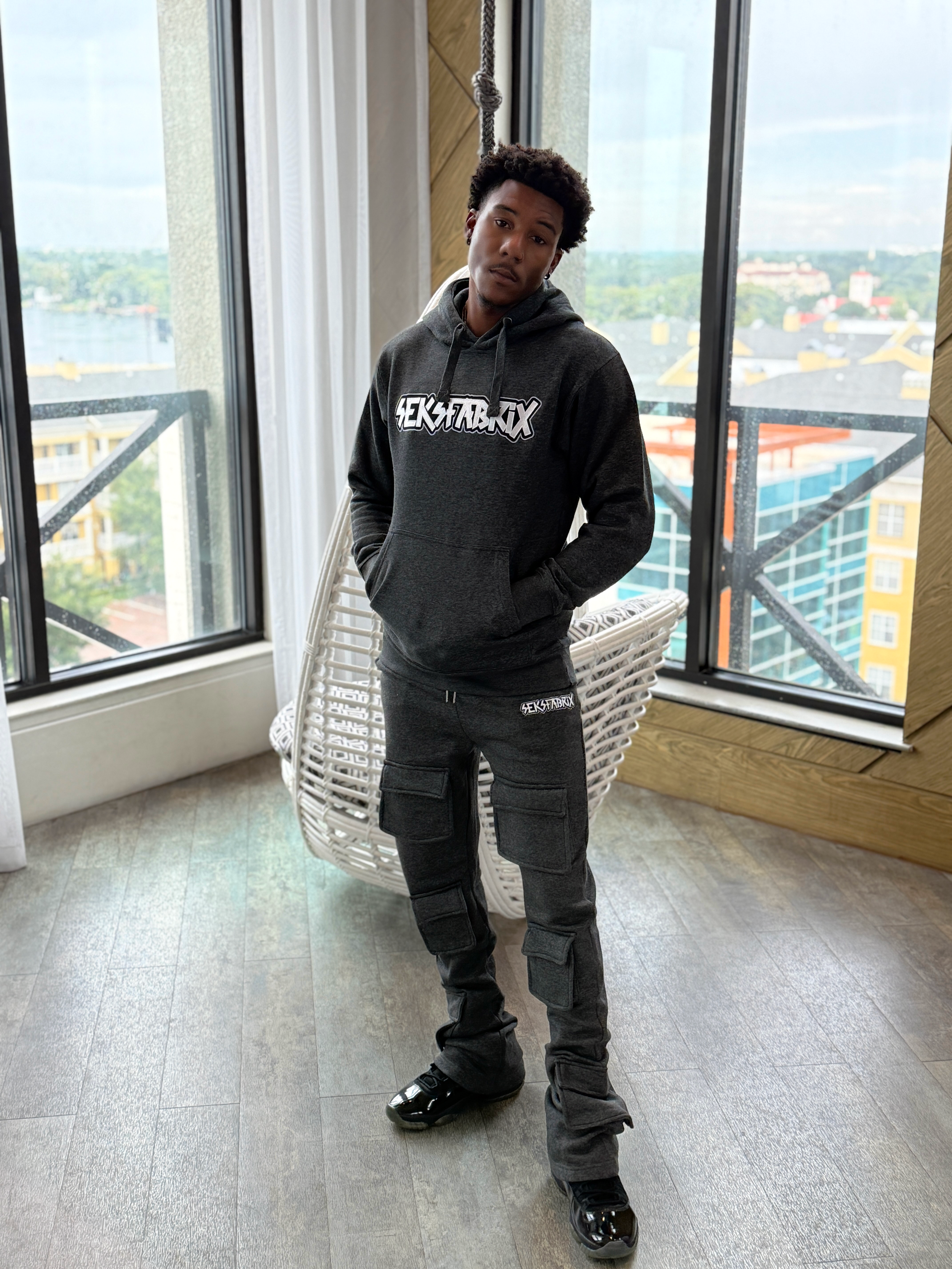 SEKSFABRIX SS02 Sweatsuit.png