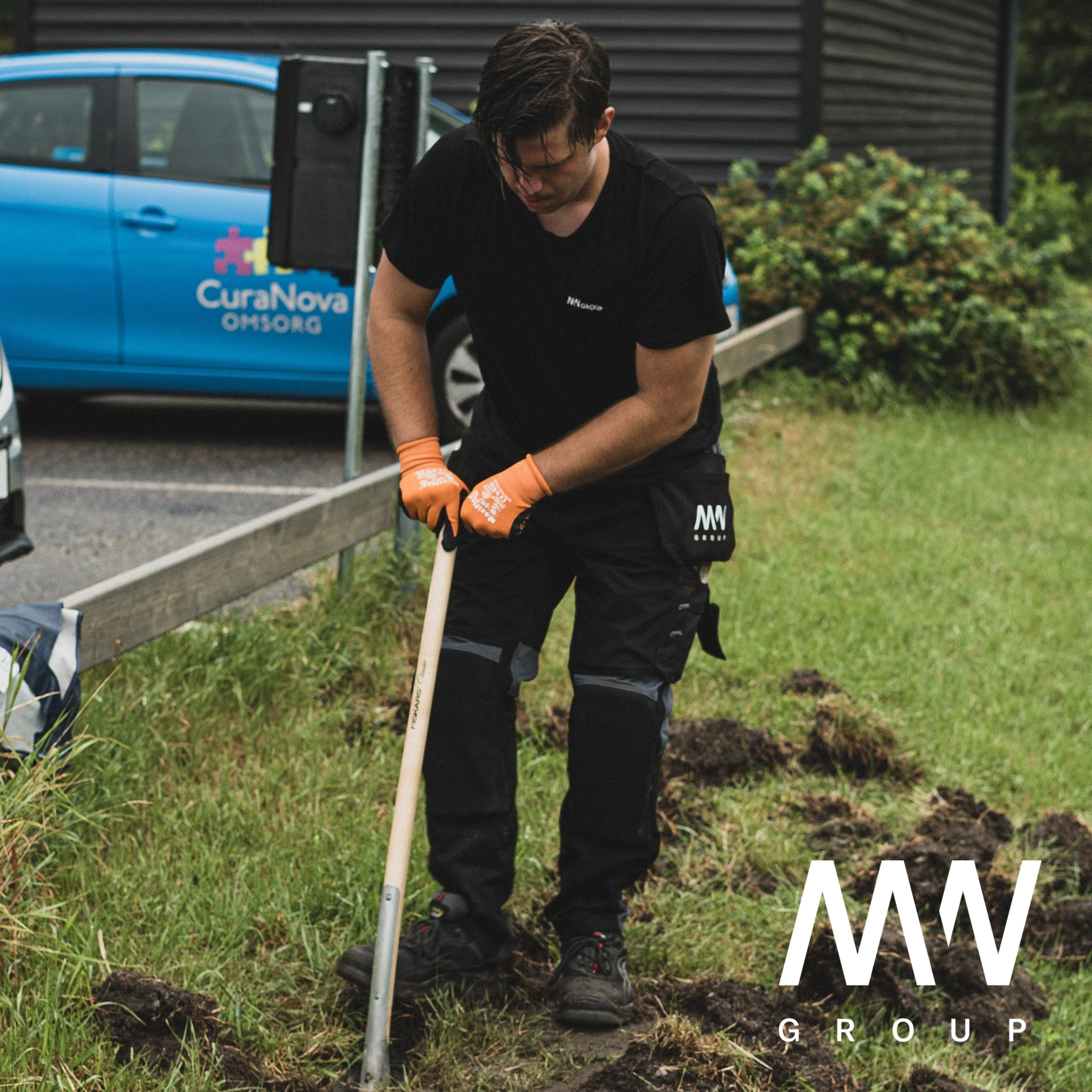 MW Group - Logo-2.jpg