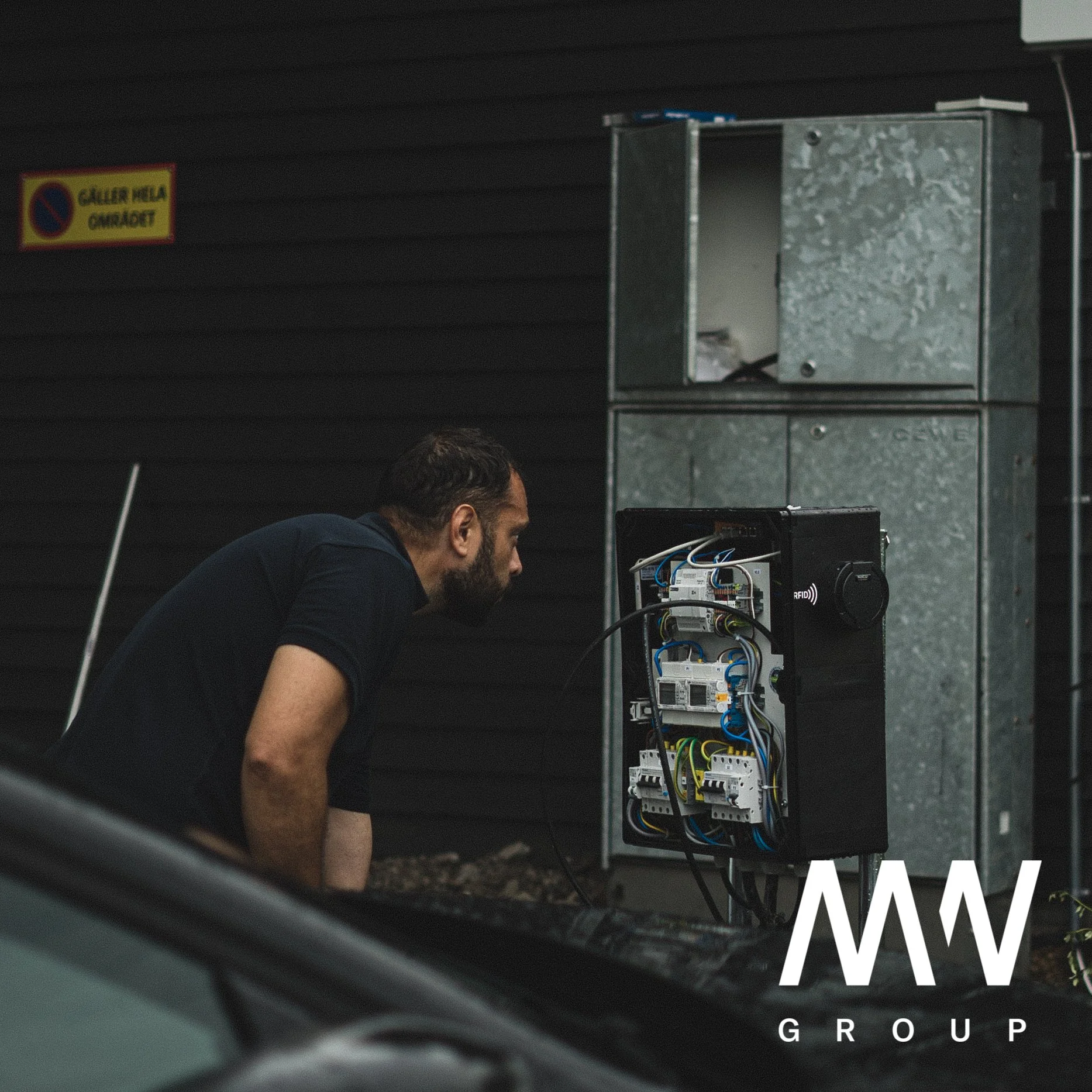 MW Group - Logo-18.jpg