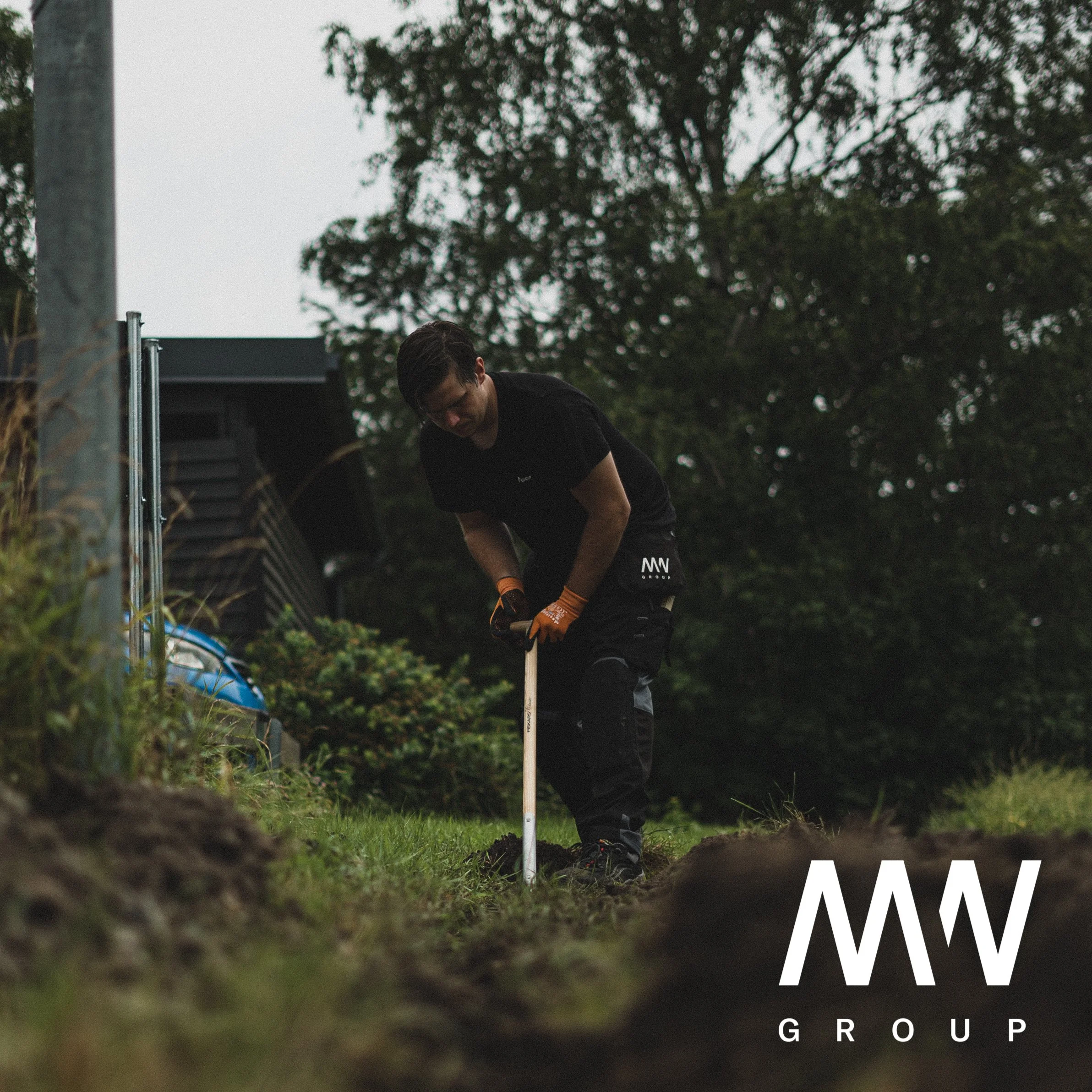 MW Group - Logo-9.jpg