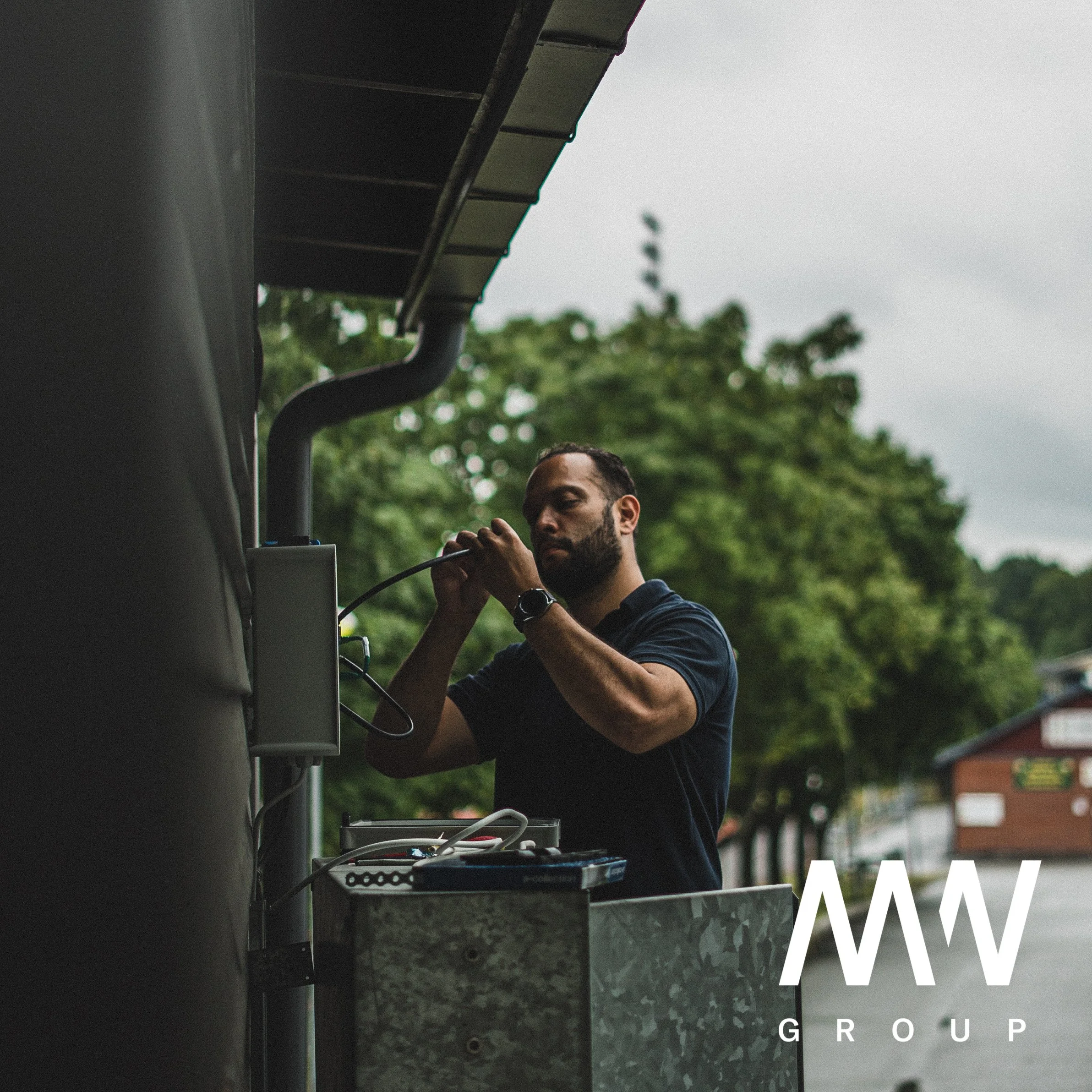 MW Group - Logo-32.jpg