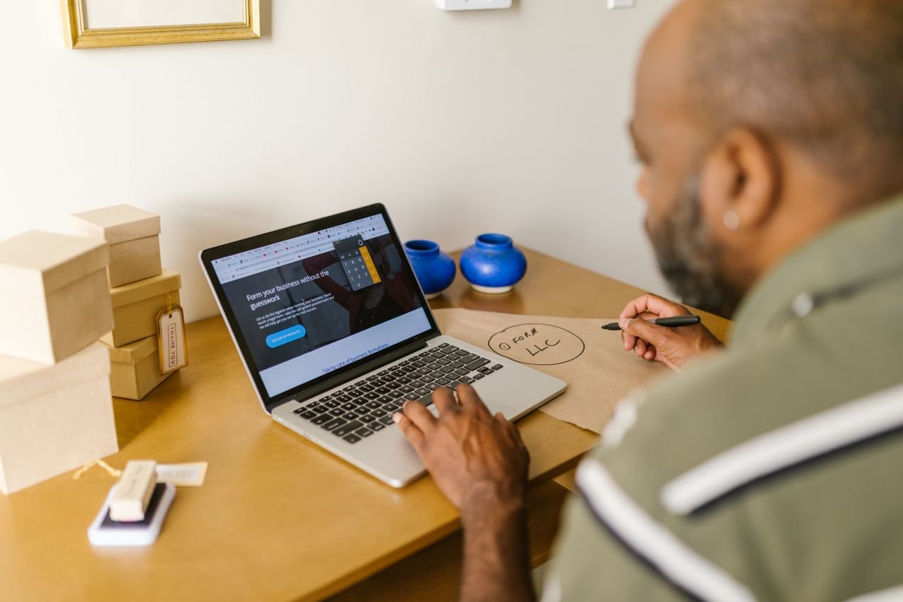 A Profitable HVAC Contractor Business Model: How to Build It