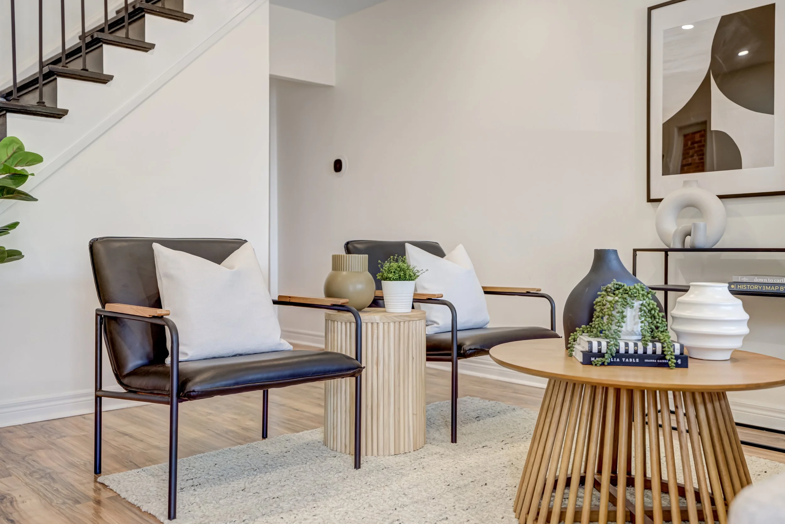 House Sitting on the Market? It’s Time for a Fresh Perspective