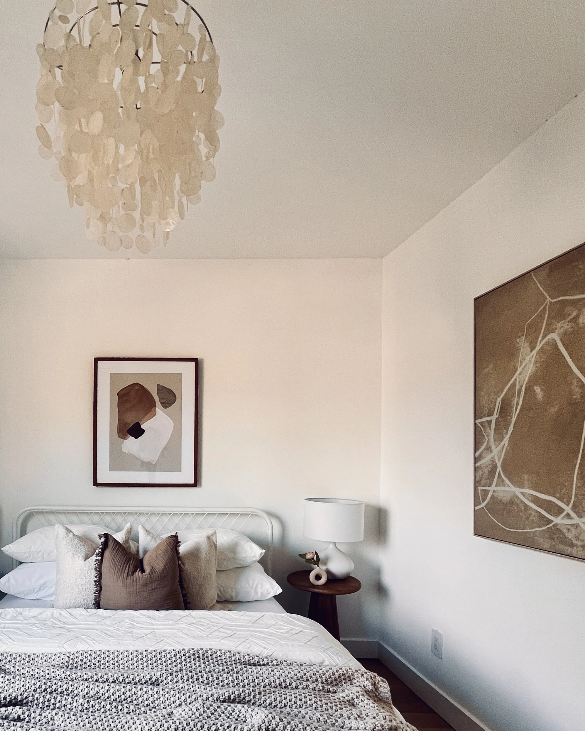 larchmount_premium-staging-bedroom.jpg