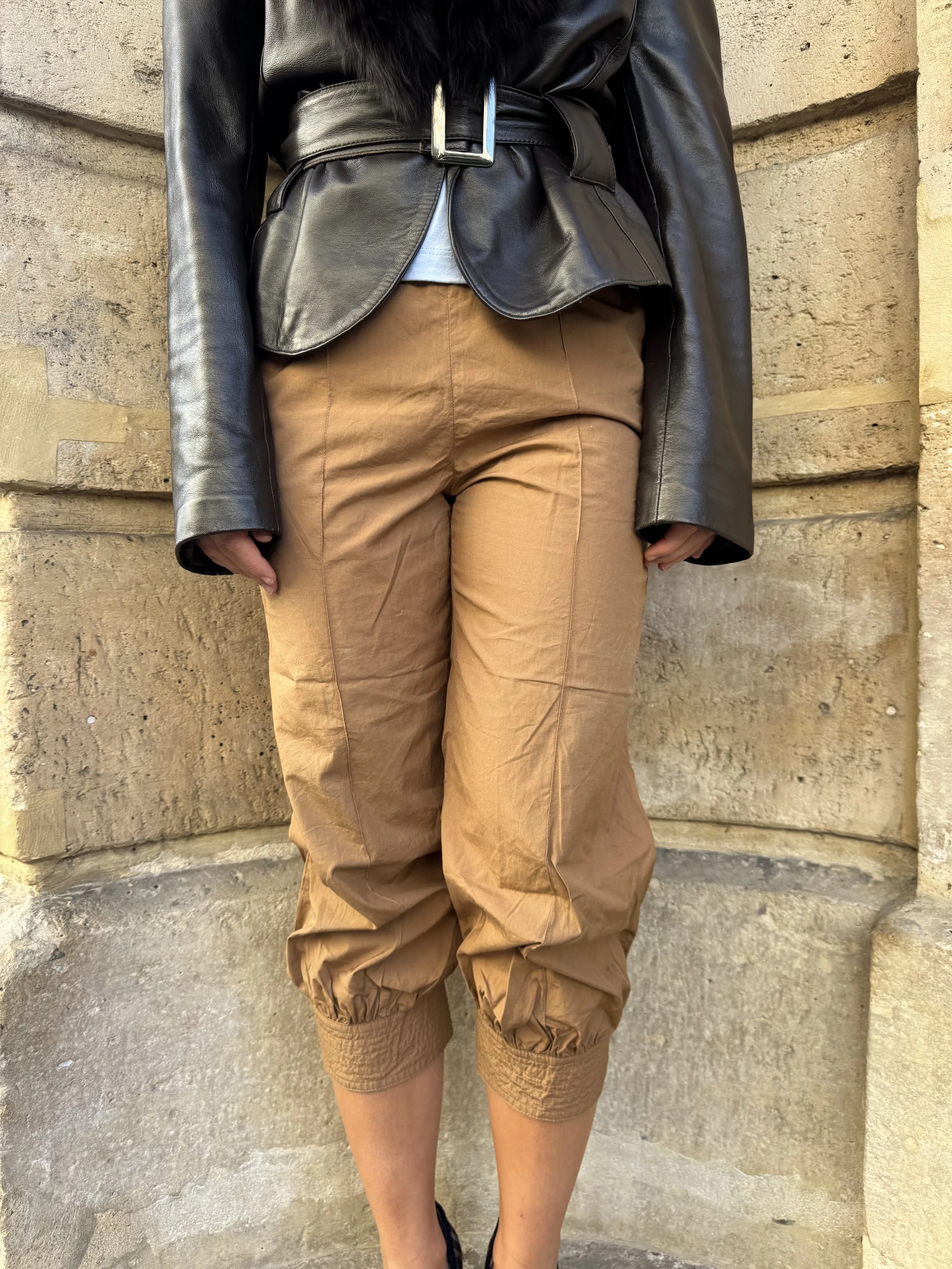 Balloon capri pants