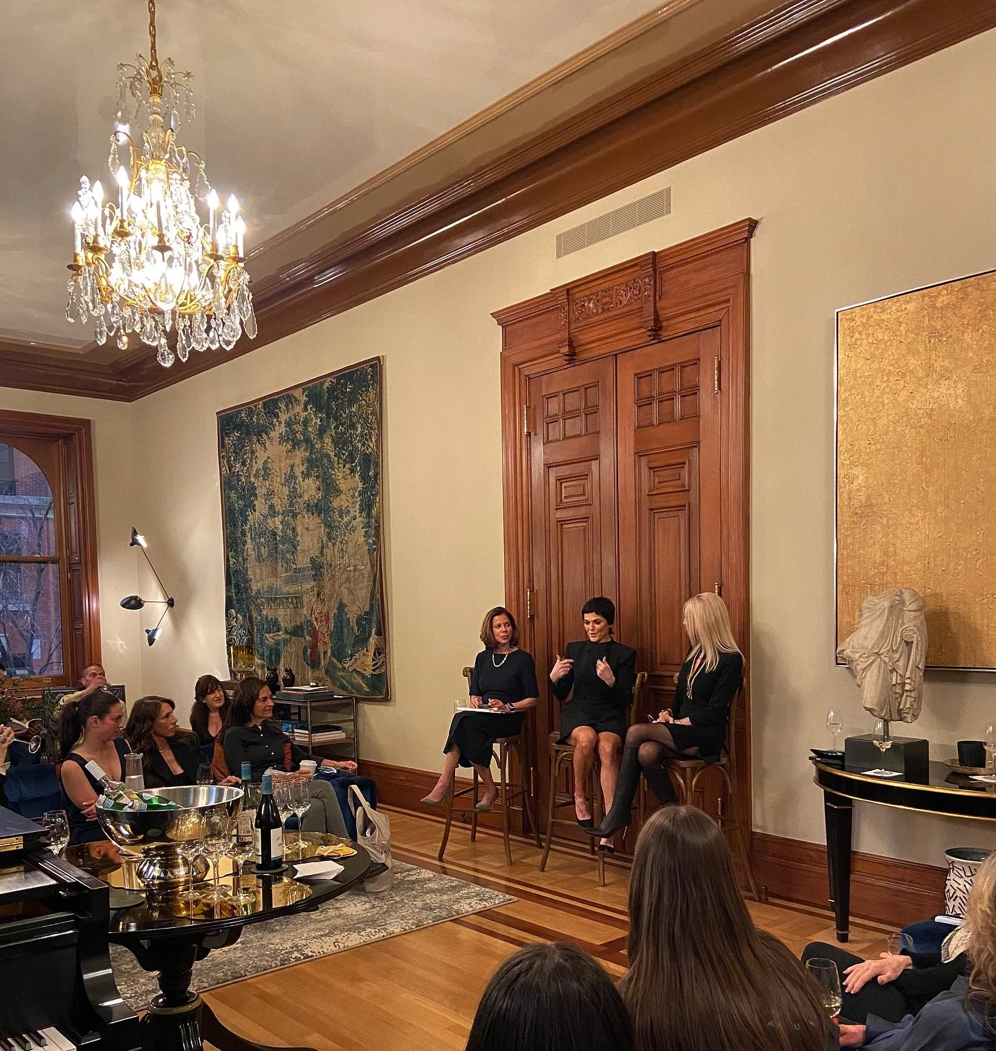 Last night at FLOKLit we had the joy of hosting a beautiful evening with author Monica Abbatemaggio for a special signing and conversation around her memoir Torno Subito.

Moving between Florence and New York, past and present, Torno Subito explores 