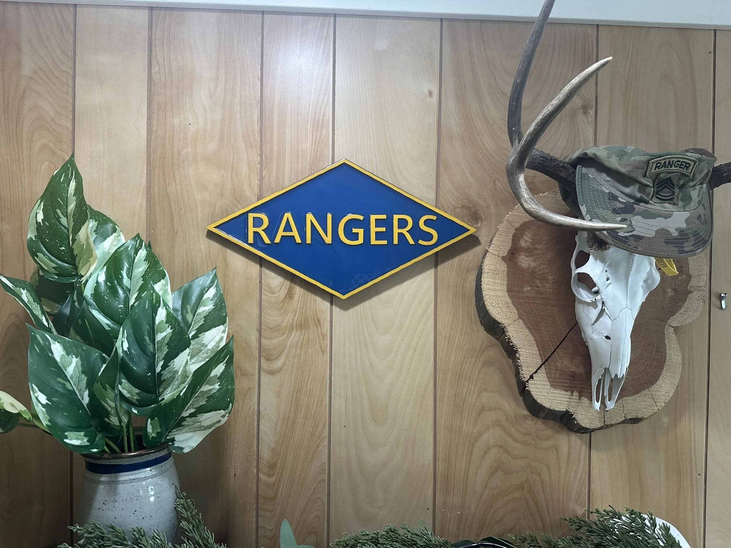 15'' Ranger Diamond Sign