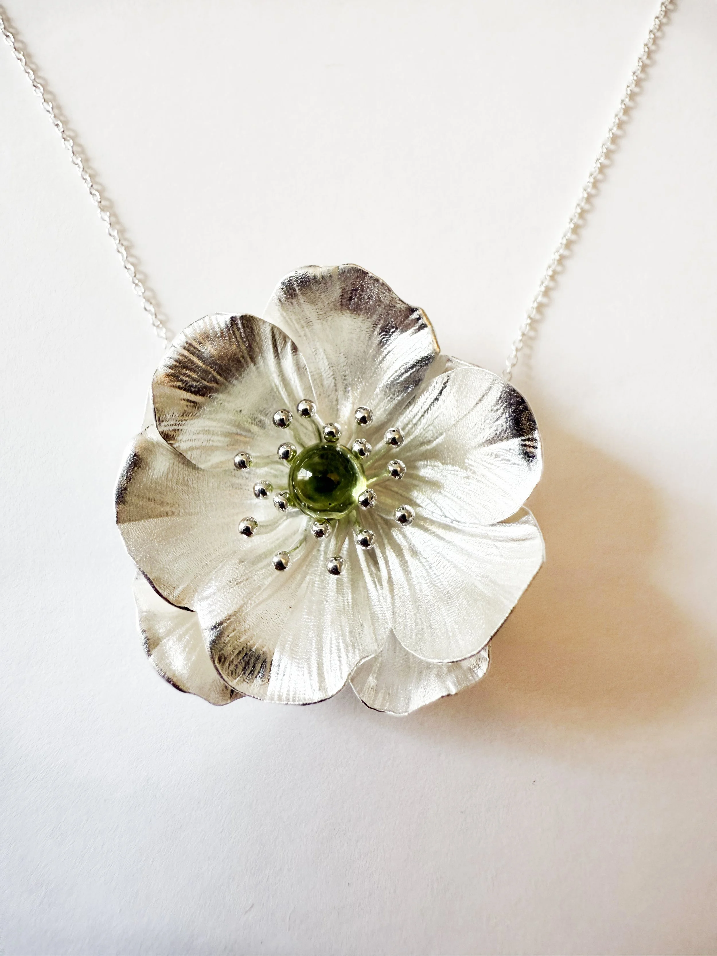 anemone green silver.jpg