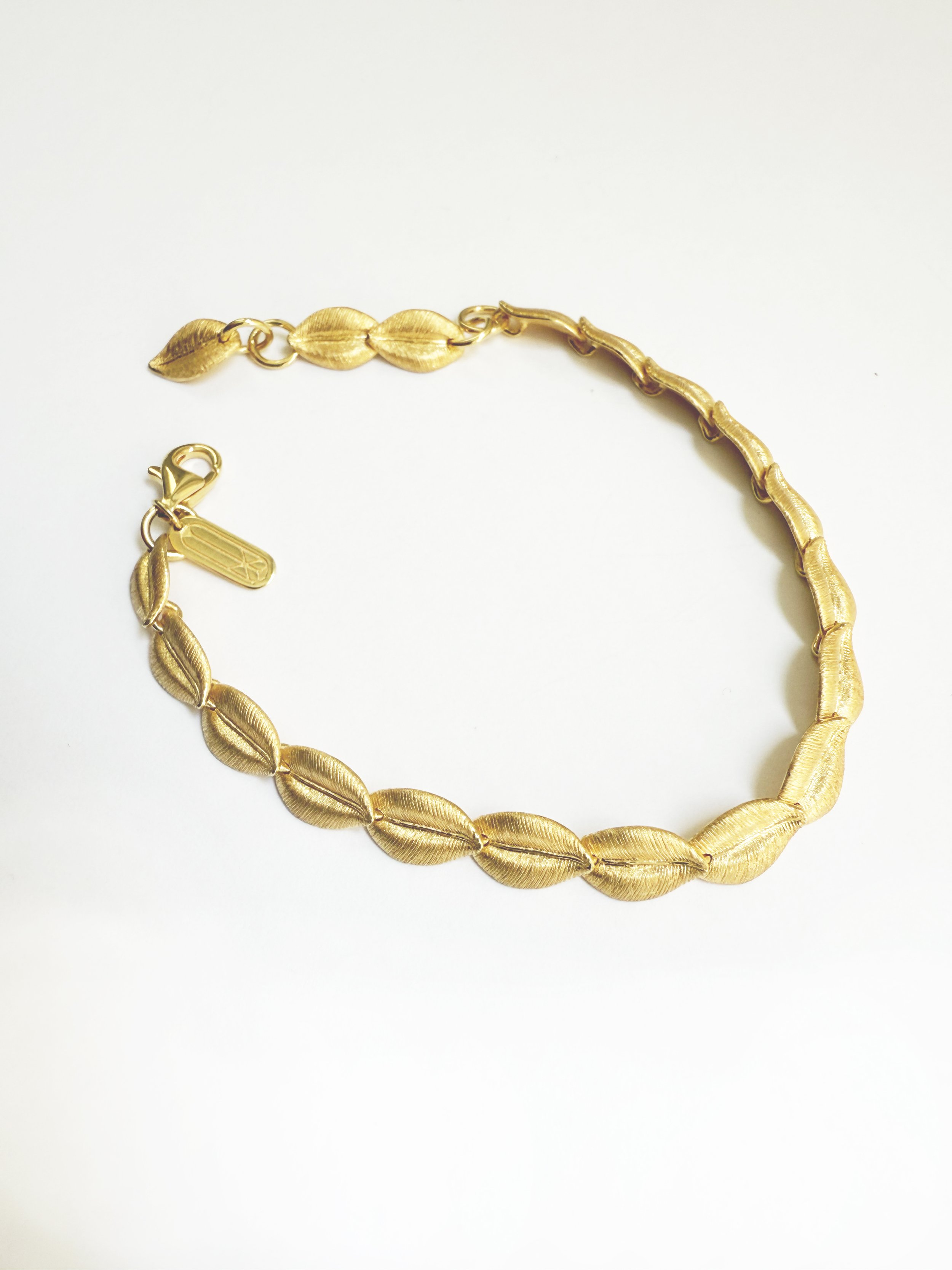 boxwood bracelet.jpg