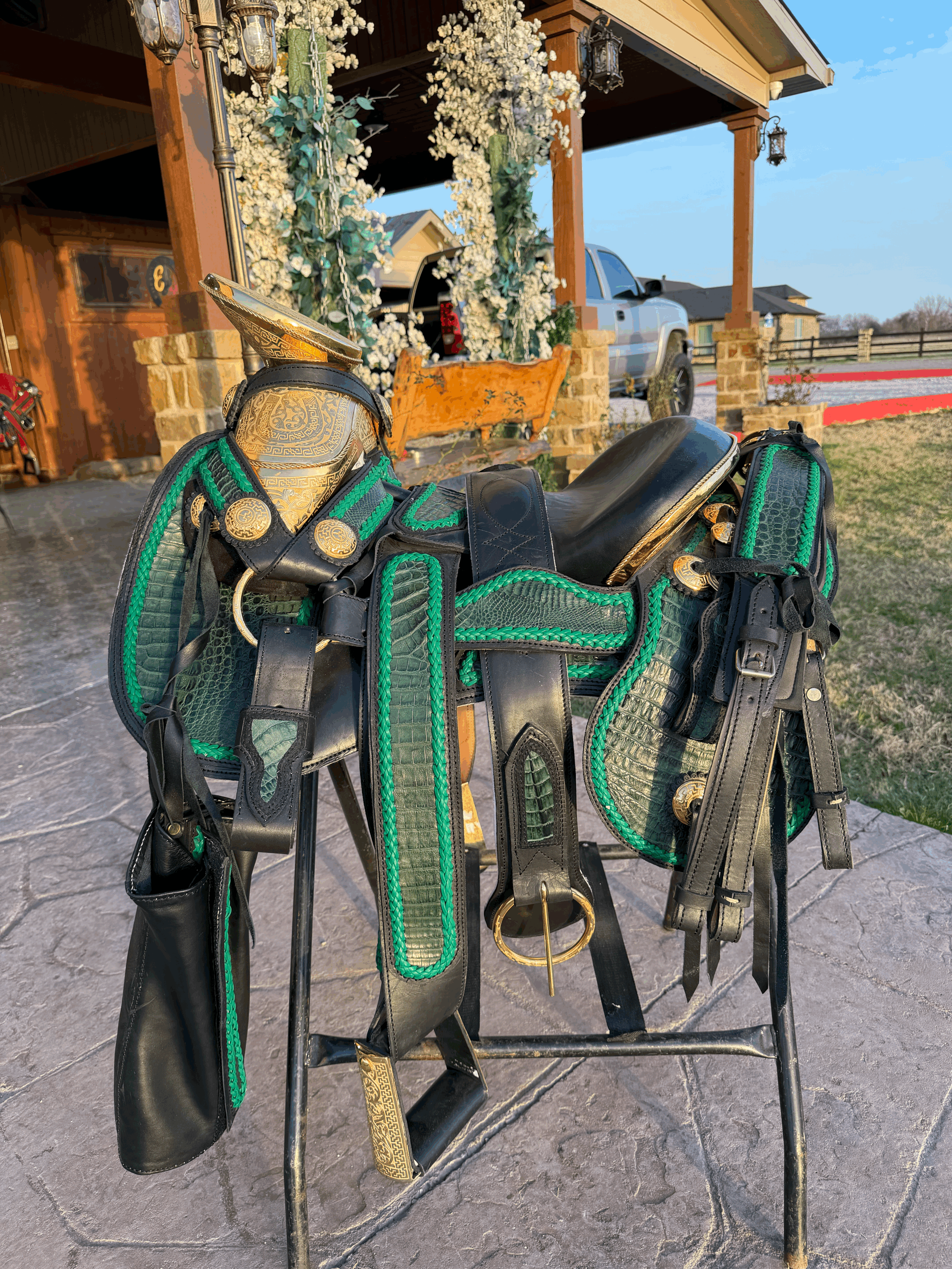 Montura Imperial Negra/Verde Oro 24K No.006