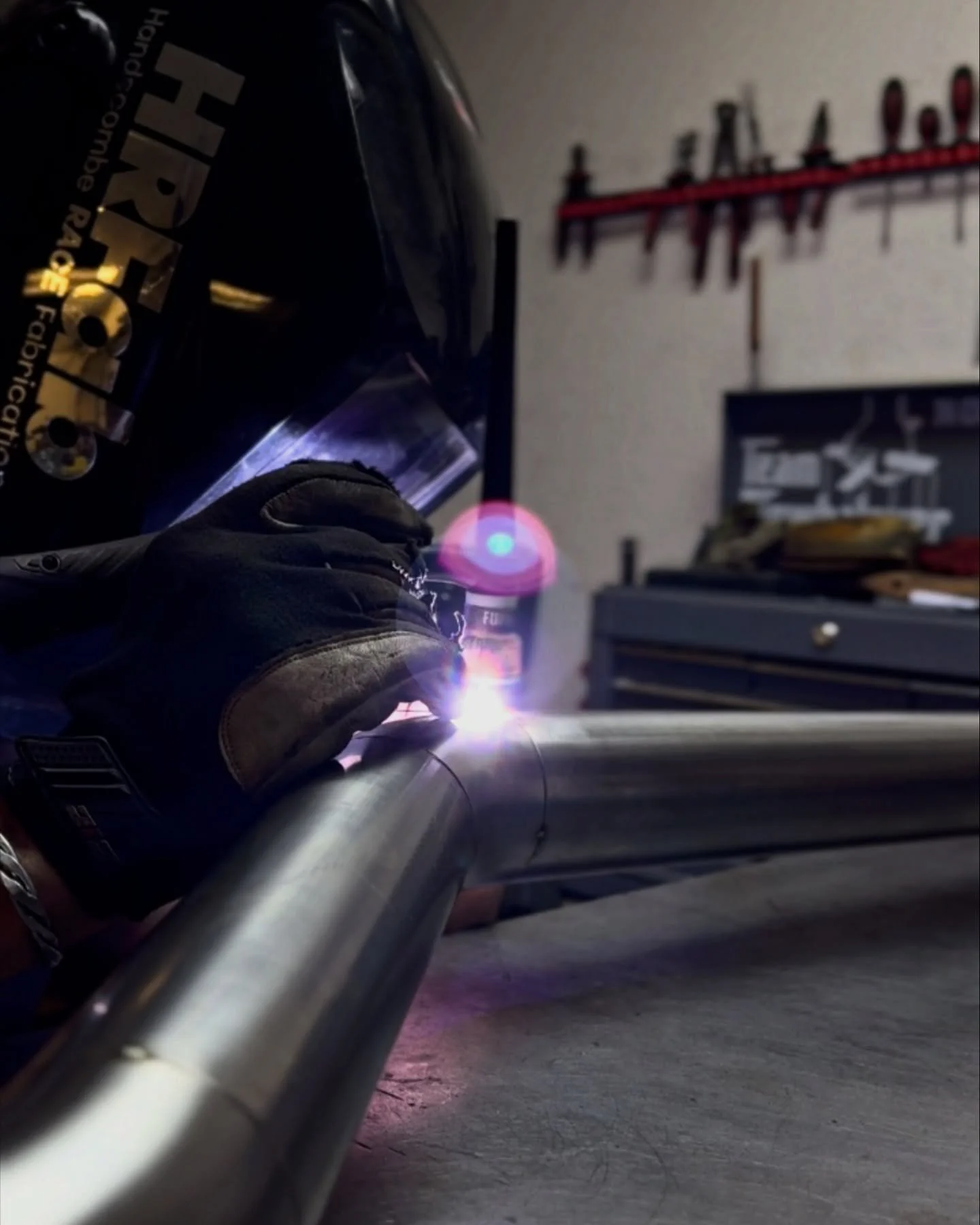 Powering through this heatwave to deliver more power 
-
#HRFab 
-
#WeldingArt
#TIGWelding
#MotorsportFabrication
#PerformanceFabrication
#CustomExhaust
#BespokeFabrication
#ClassicCarRestoration
#RaceCarBuild
#MetalFabrication
#FabricationLife
#Fabri