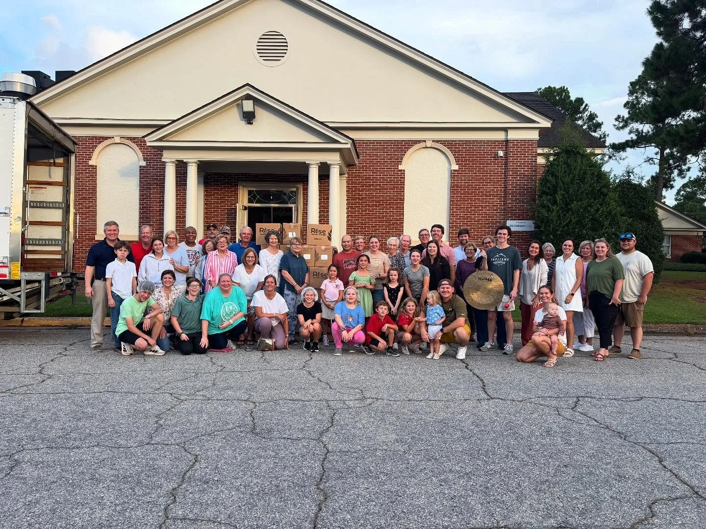 We packed 10,000+ meals with @riseagainsthunger last night after supper. Porterfield has now packed over 90,000 meals so far. We are excited to hit the 100,000 meals milestone next time.