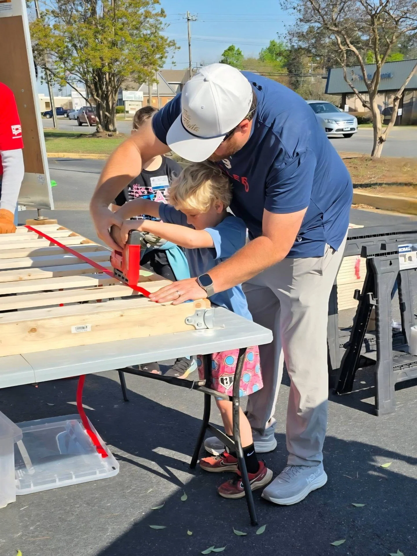 This past weekend, we...
Built 40 beds for children in our community🛏️
Our youth cleaned up our neighbors' lawns🌳
And our children began memorizing the names of all 66 books of the Bible!📖
Come be a part of what God is doing at Porterfield!