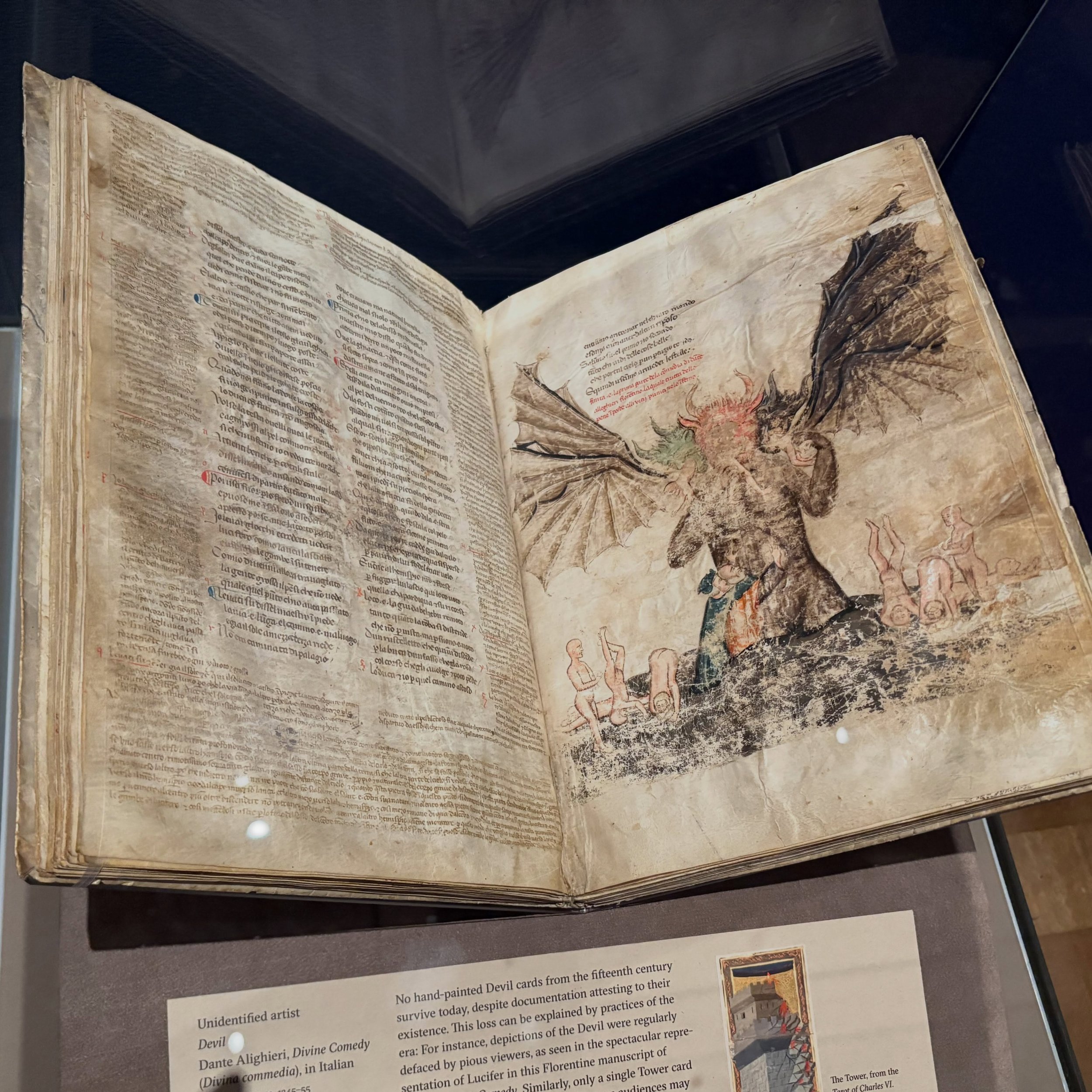 Had a fantastic time at the @themorganlibrary tarot exhibit!!!!!!! Rich in life because I got to see ancient tarot cards that were over 500 years old, divination books, and art by Remedios Varo and Leonora Carrington. 

Thank you @therobertlevy for m