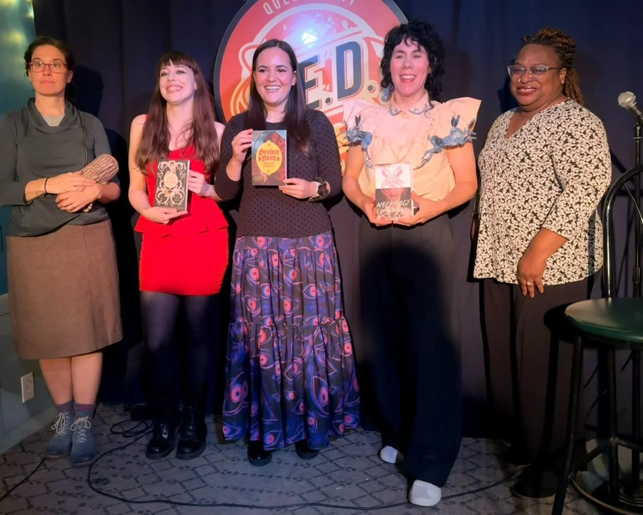 A little late because it&rsquo;s been some intense few days here in NYC! 

Thank you @astoriabookshop for hosting such a fun event!!!! Got to finally meet @rjacksonjoseph in person, who was also a fabulous emcee!!! 

@what.the.horror did a Dirty Witc