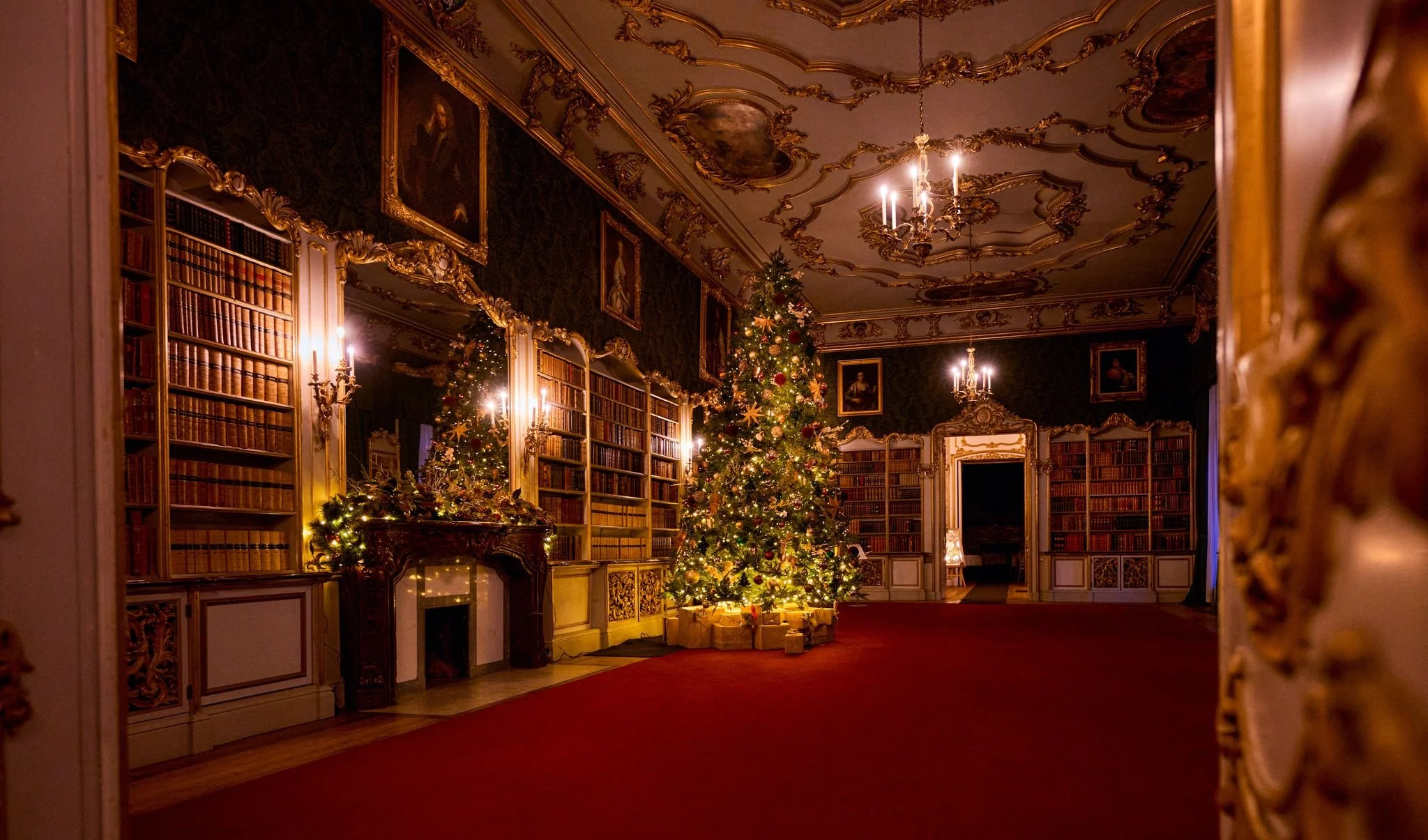 Interior Instillation Picture - Photographer: Jim Holden