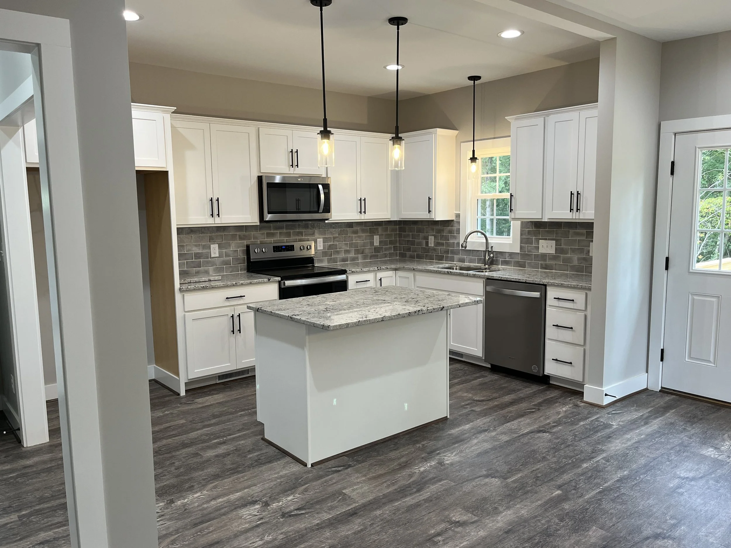 Walking Trail Kitchen 1