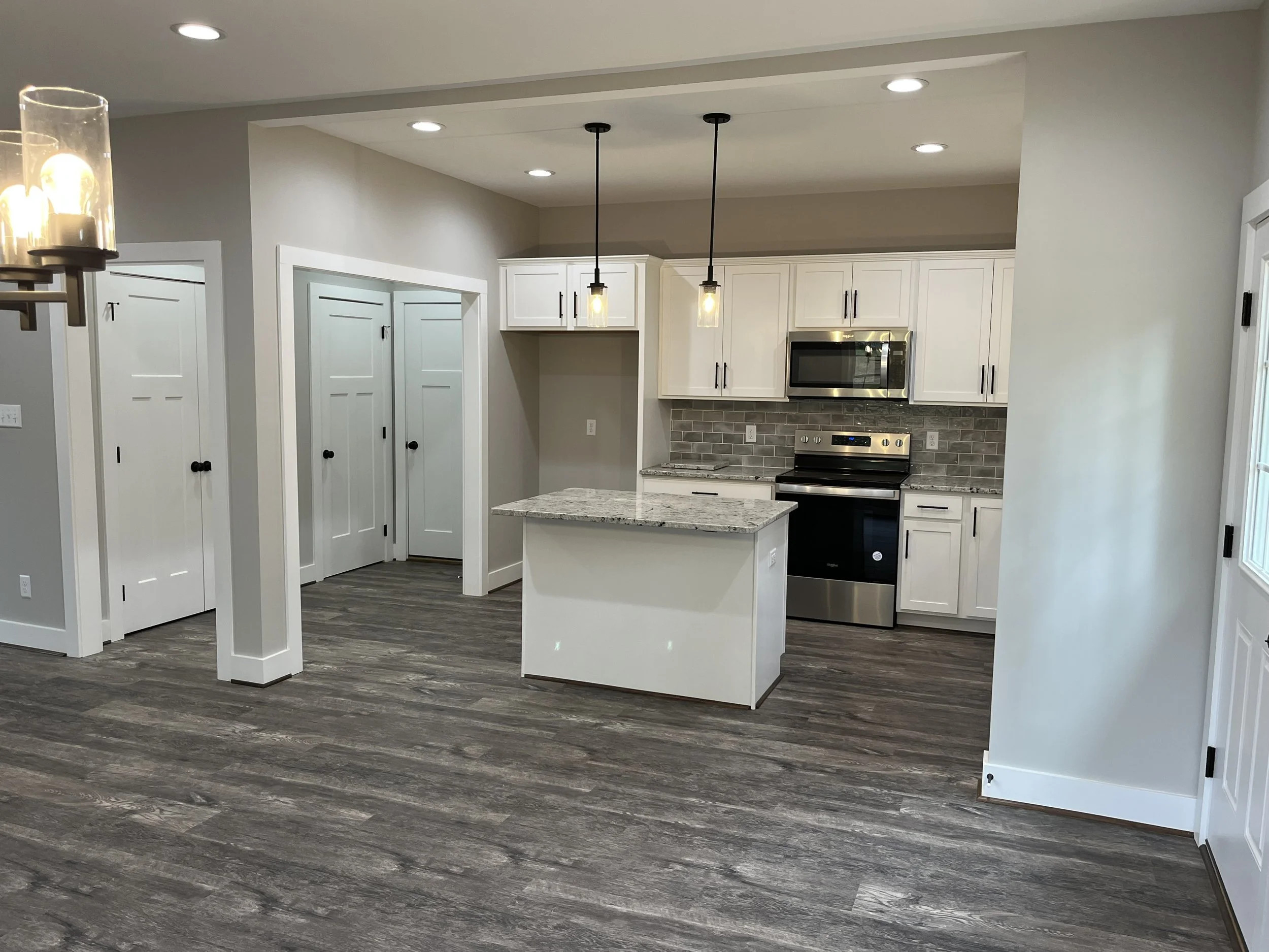 Walking Trail Kitchen 2