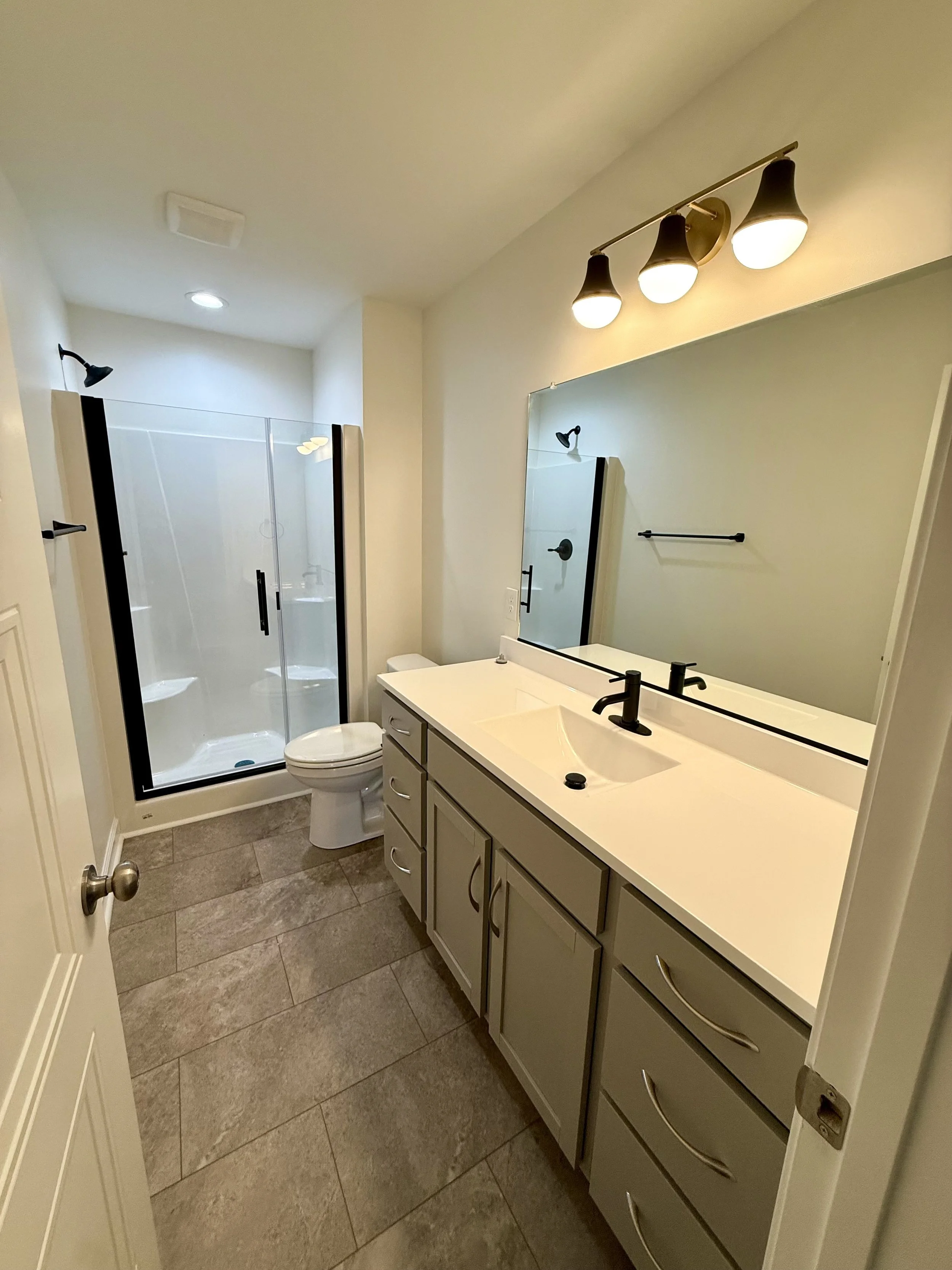 Bedford Cottage Hall Bathroom