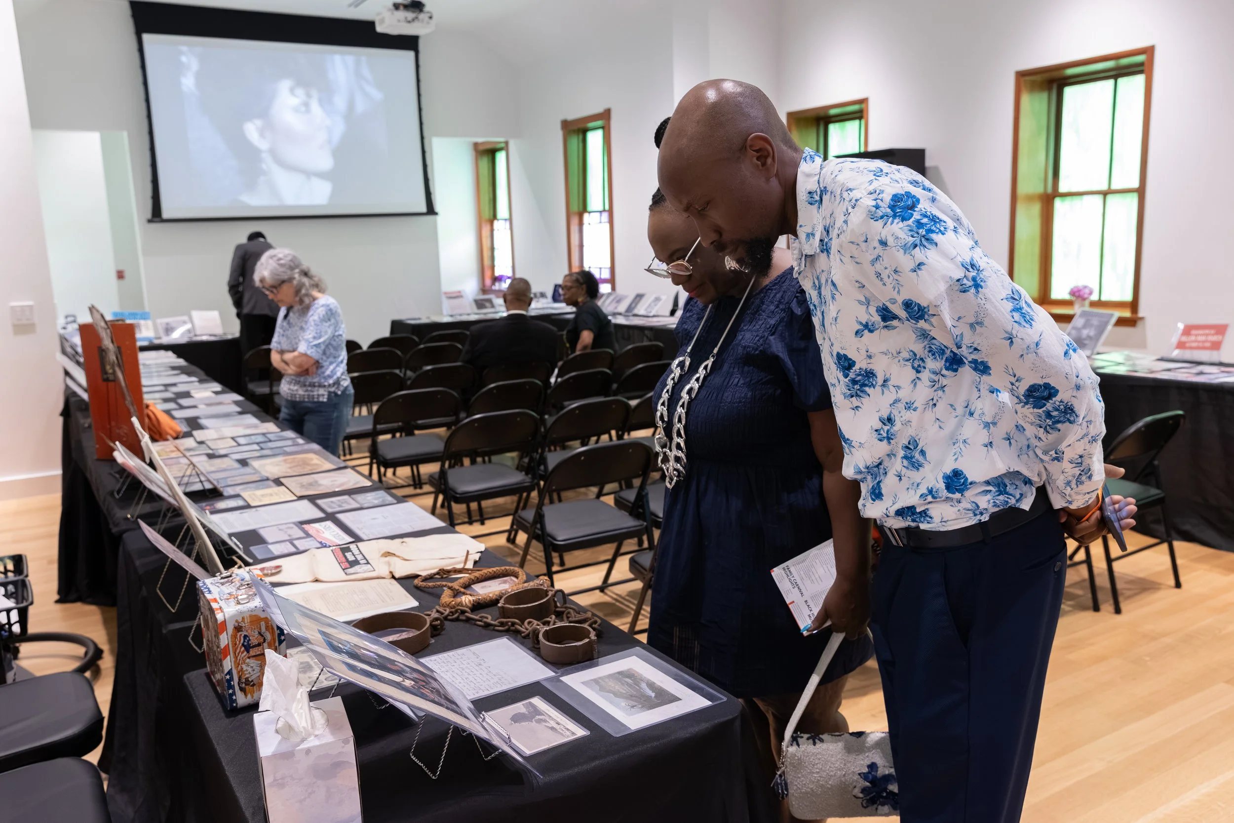2026-06-19_Juneteenth Heritage Festival_Black History 101 Mobile Museum with Dr. Khalid El-Hakim_Scotland A M E Zion Church-178.jpg