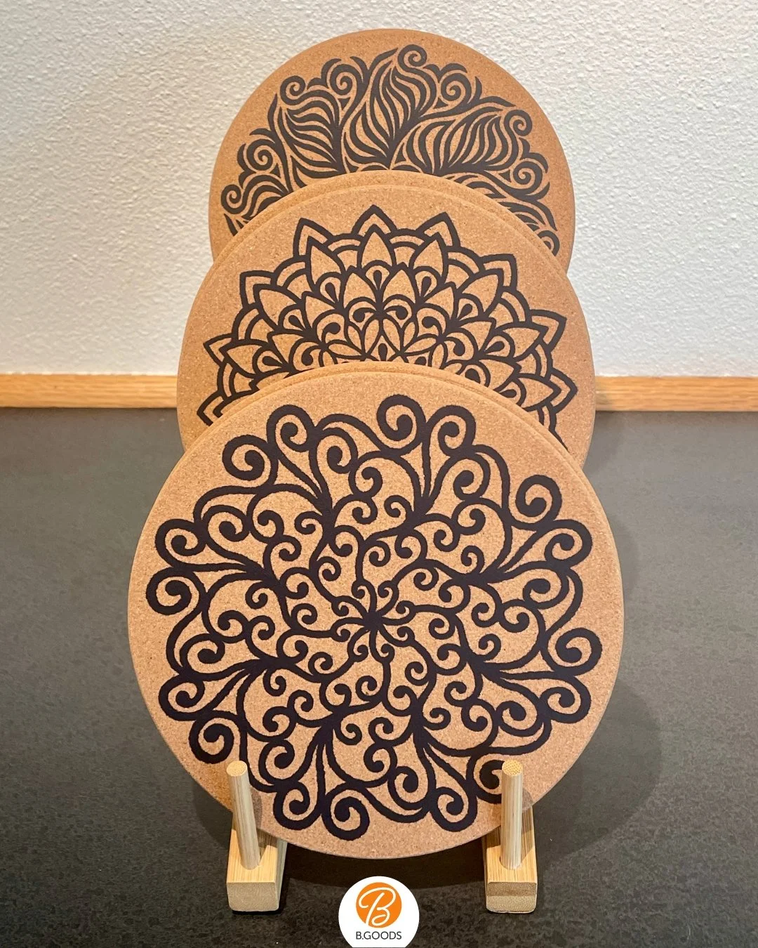 🤗 Oh hey Snohomish! Look what's NEW—eco-friendly cork trivets with my hand-drawn mandala designs printed on them! They are coming with me to @snohomishfarmersmarket TODAY, 3-7pm, so stop by and check 'em out! 7.5" diameter, .4" high