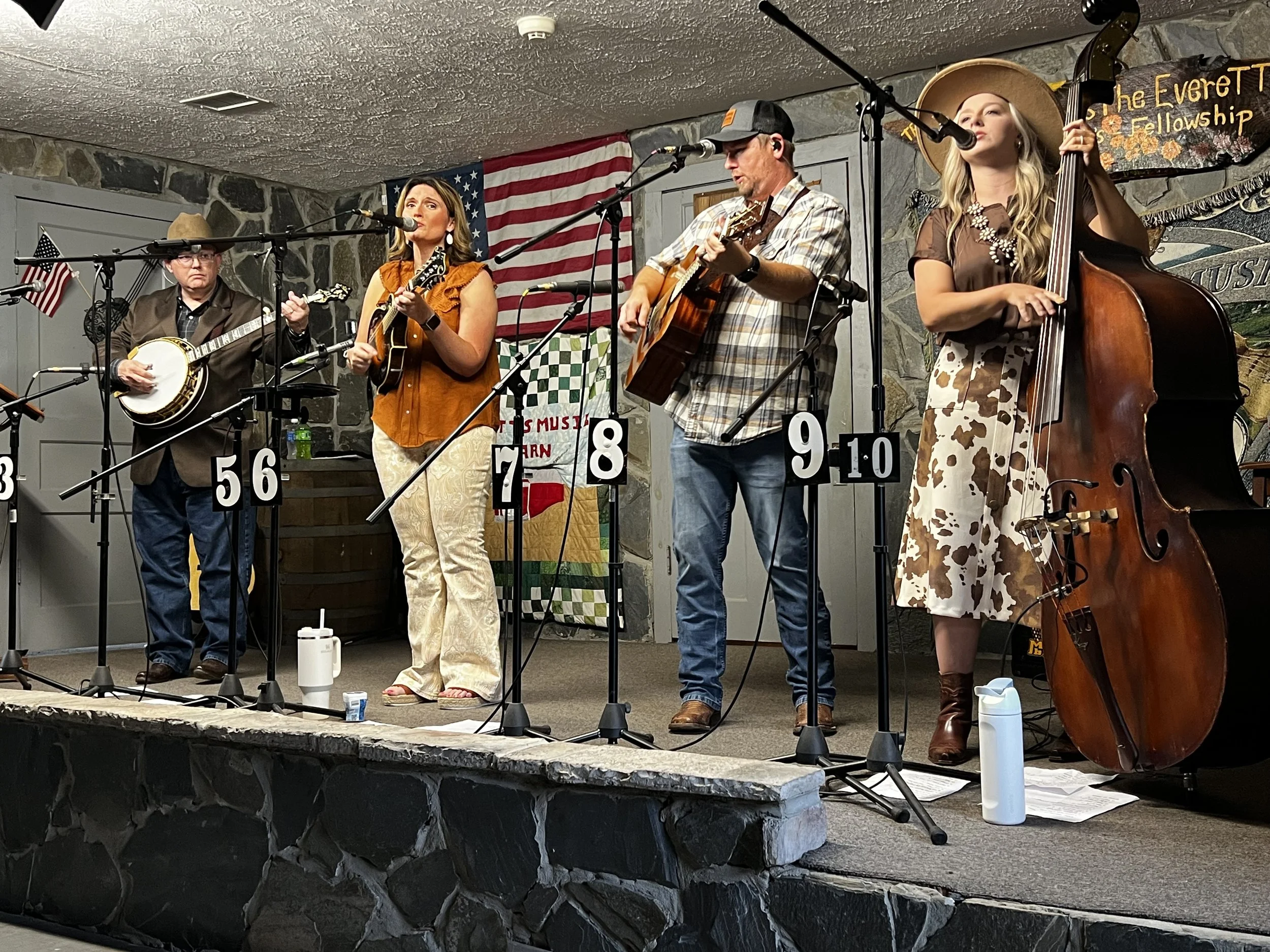Everett’s Music Barn