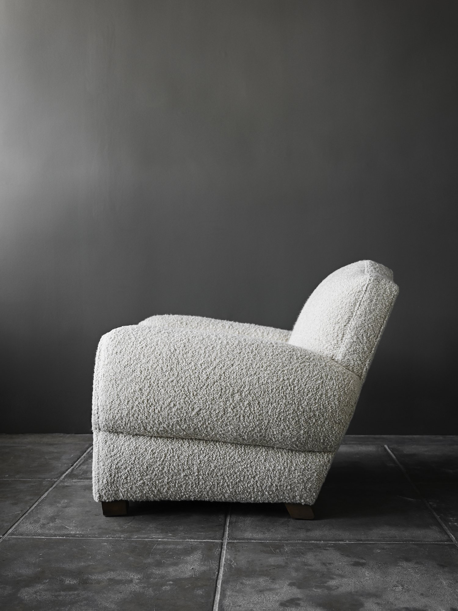 OSKLO_ MOUSTACHECHAIRS_4.jpg