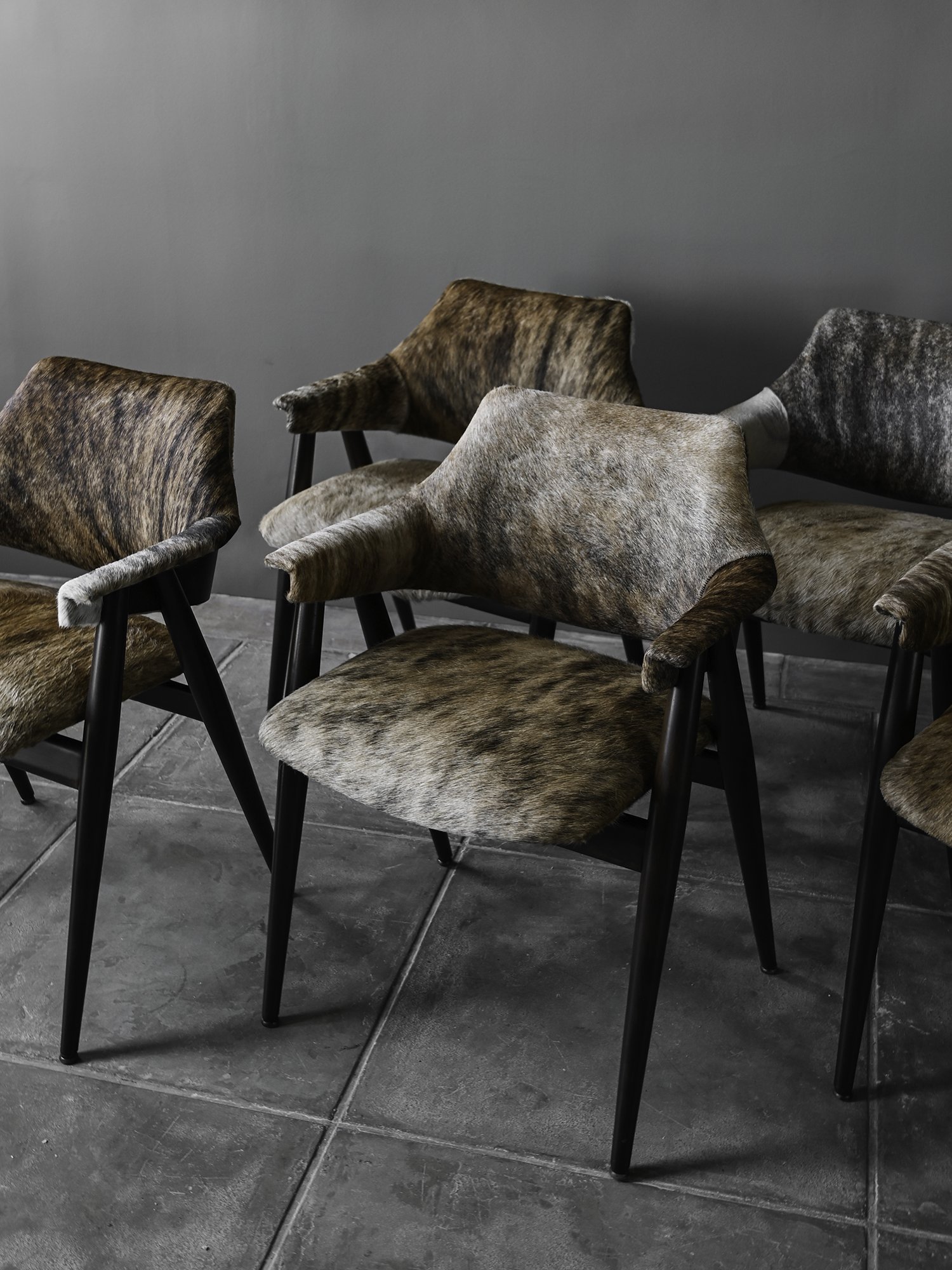 OSKLO_PIERREPAULINCHAIRS_5.jpg