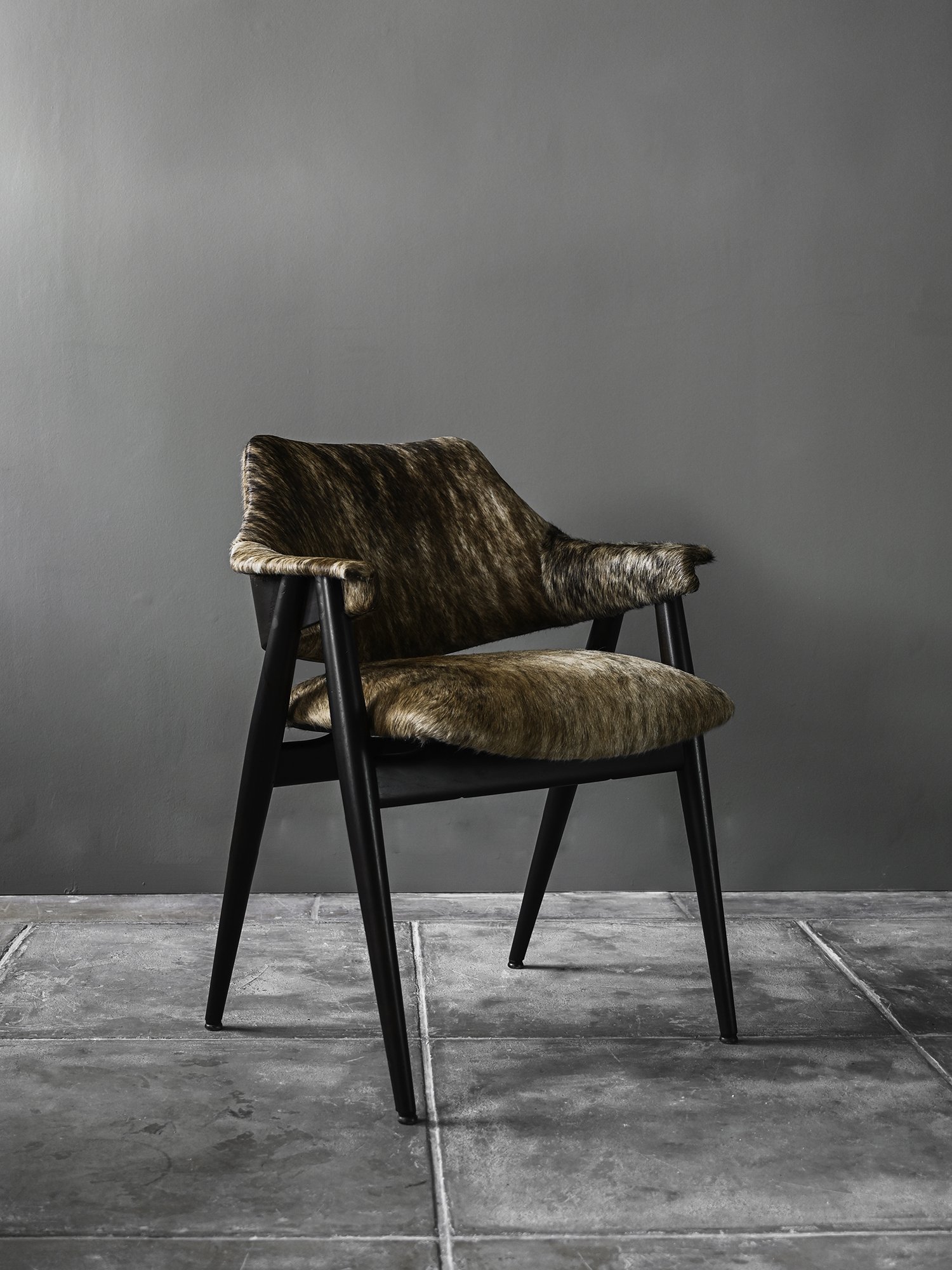 OSKLO_PIERREPAULINCHAIRS_2.jpg