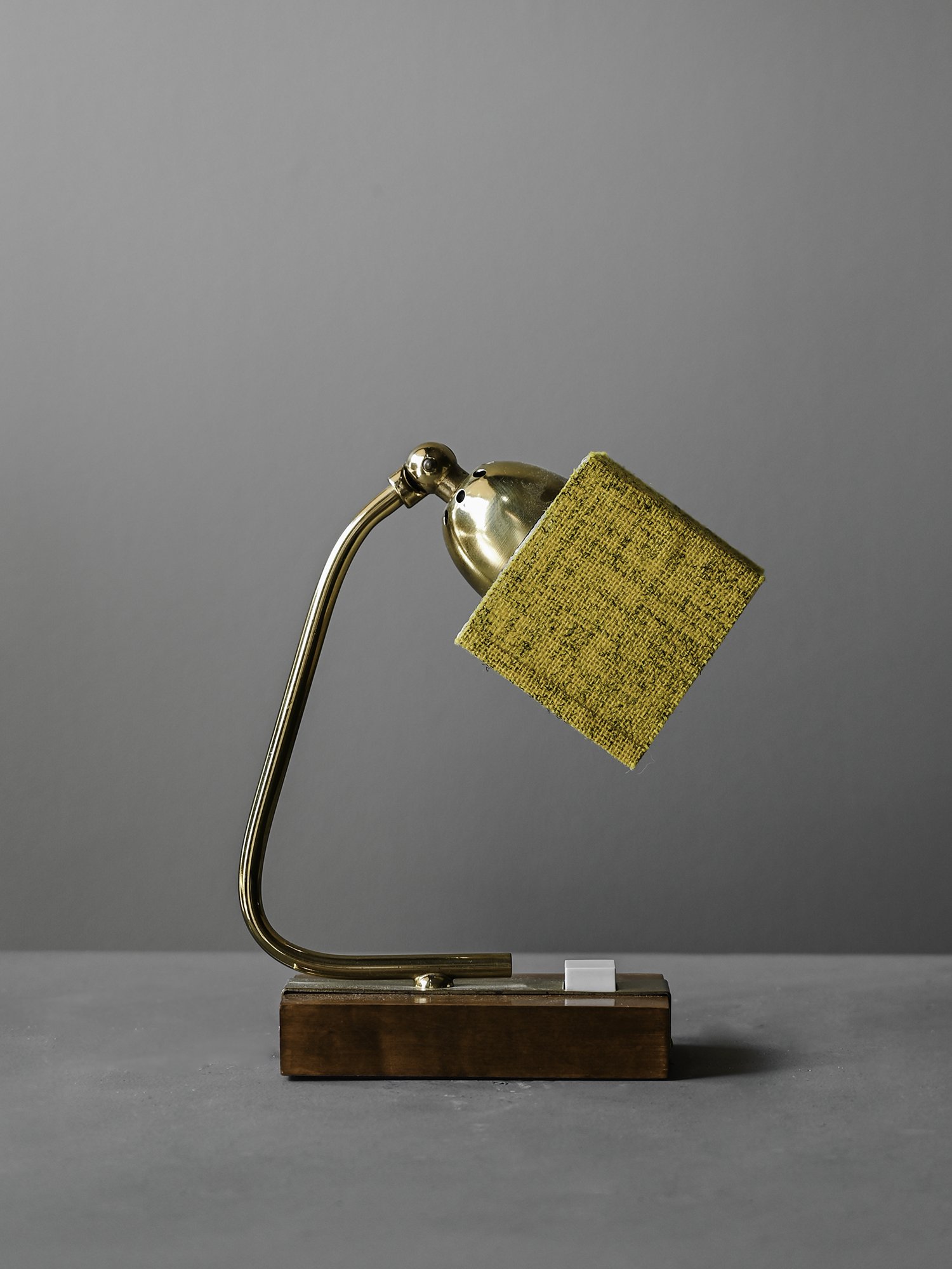 OSKLO_DESKLAMPS_3.jpg