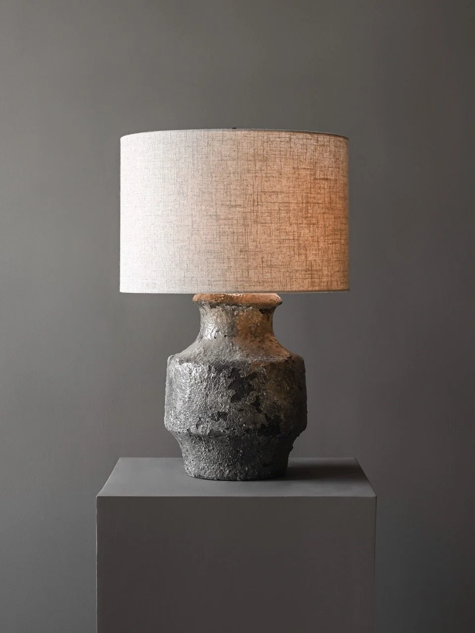 OSKLO_9_3_26_Lamp_3 Web.jpeg