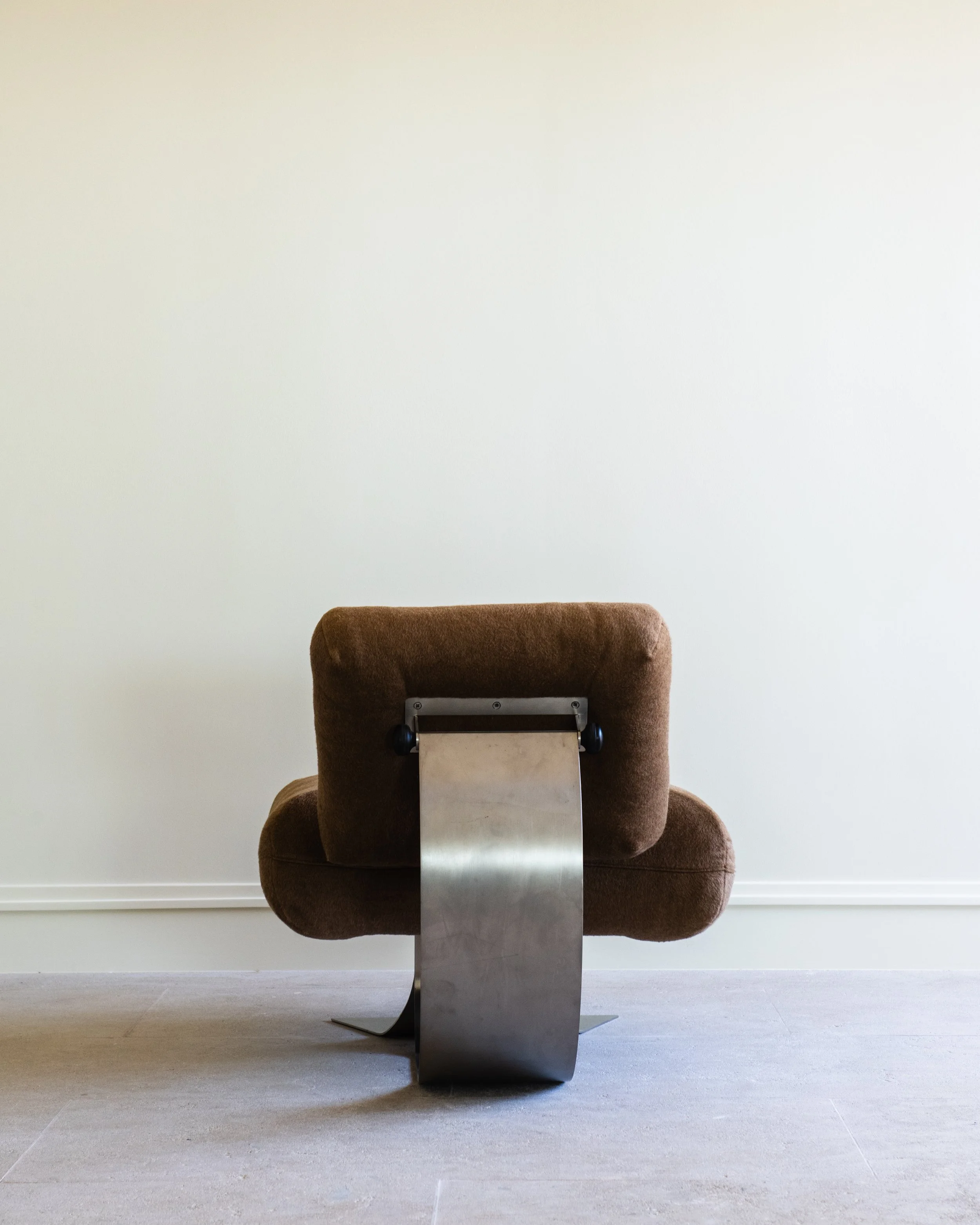 StudioOsklo_NiemeyerAltaChair_7.jpg