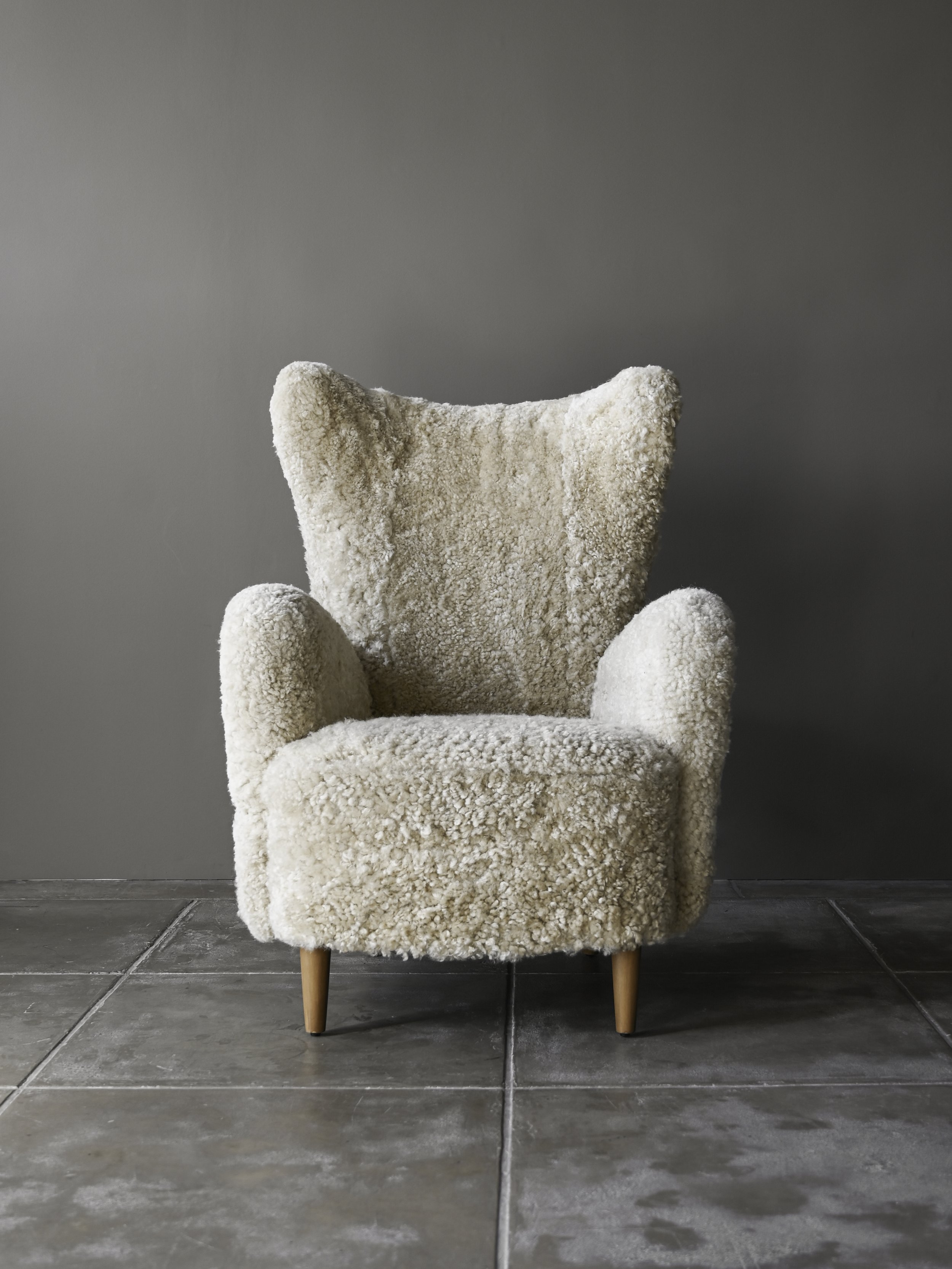 StudioOsklo_10:24_shearlingchairs3_1.jpg