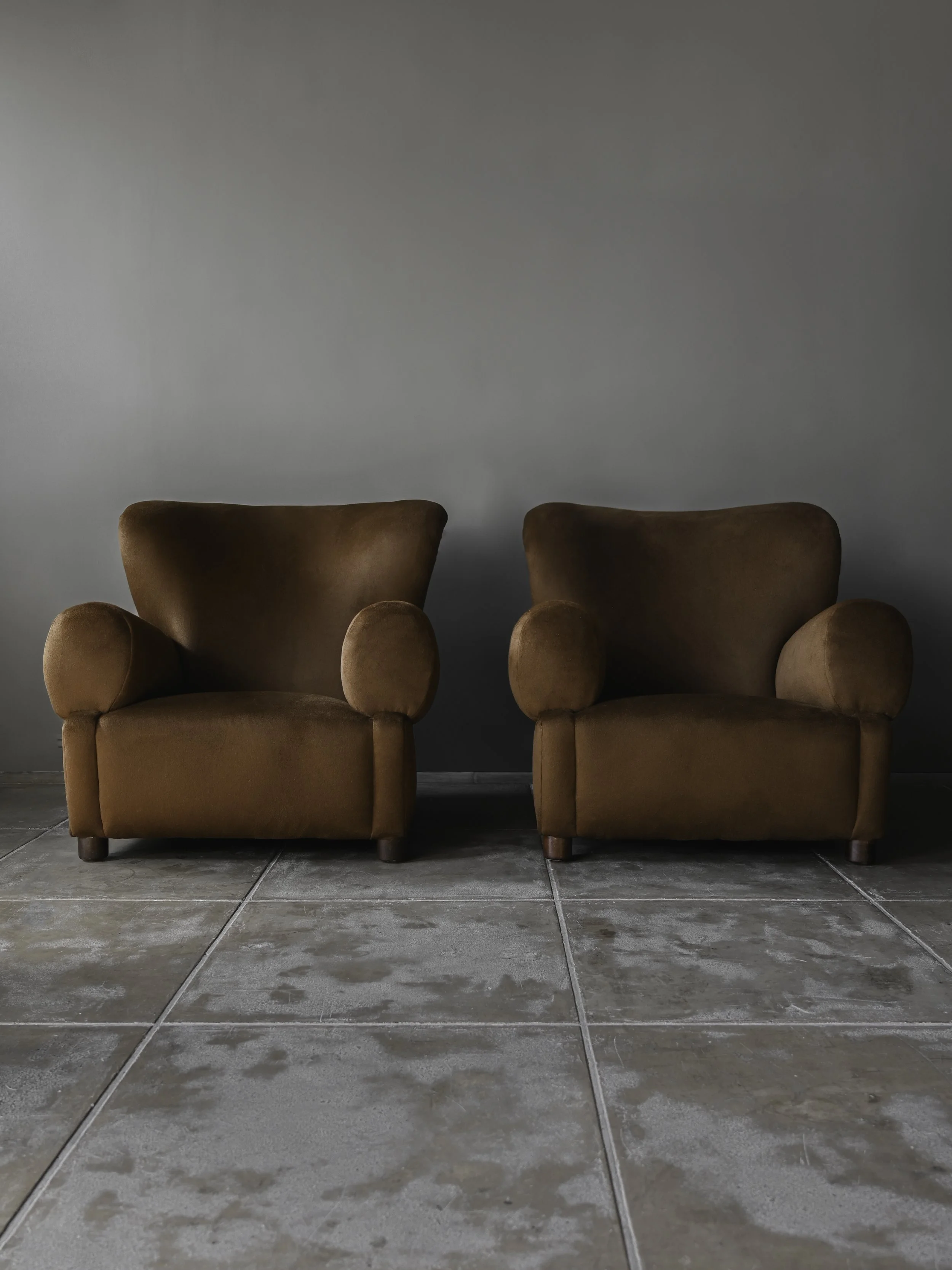 StudioOsklo_2:2_VintageChairs_2.jpg
