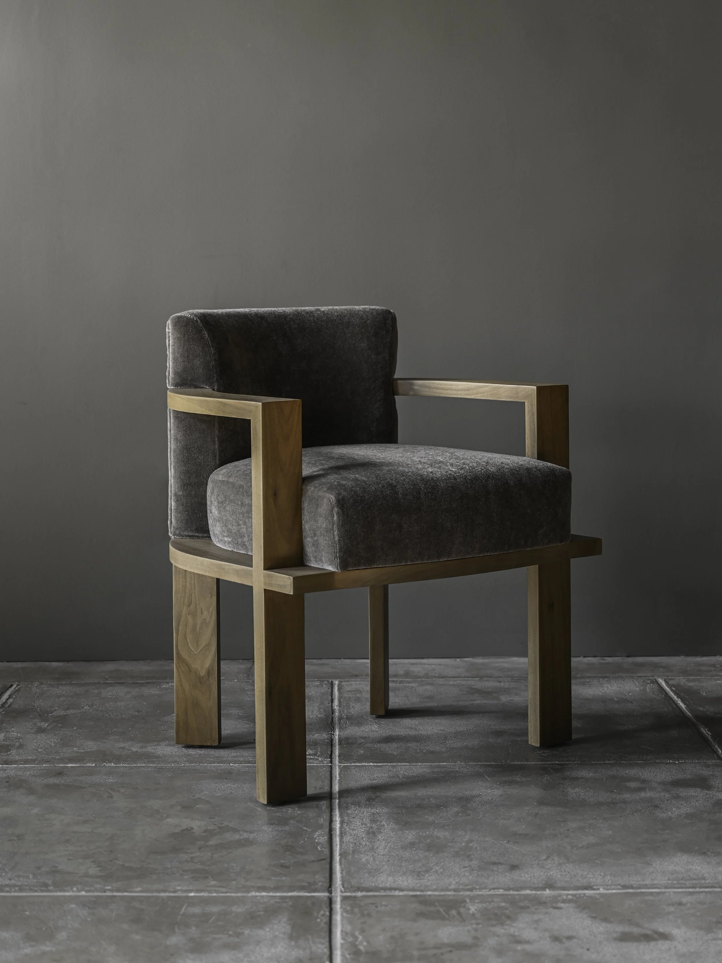 StudioOsklo_9_30_DiningChair1_2.jpg
