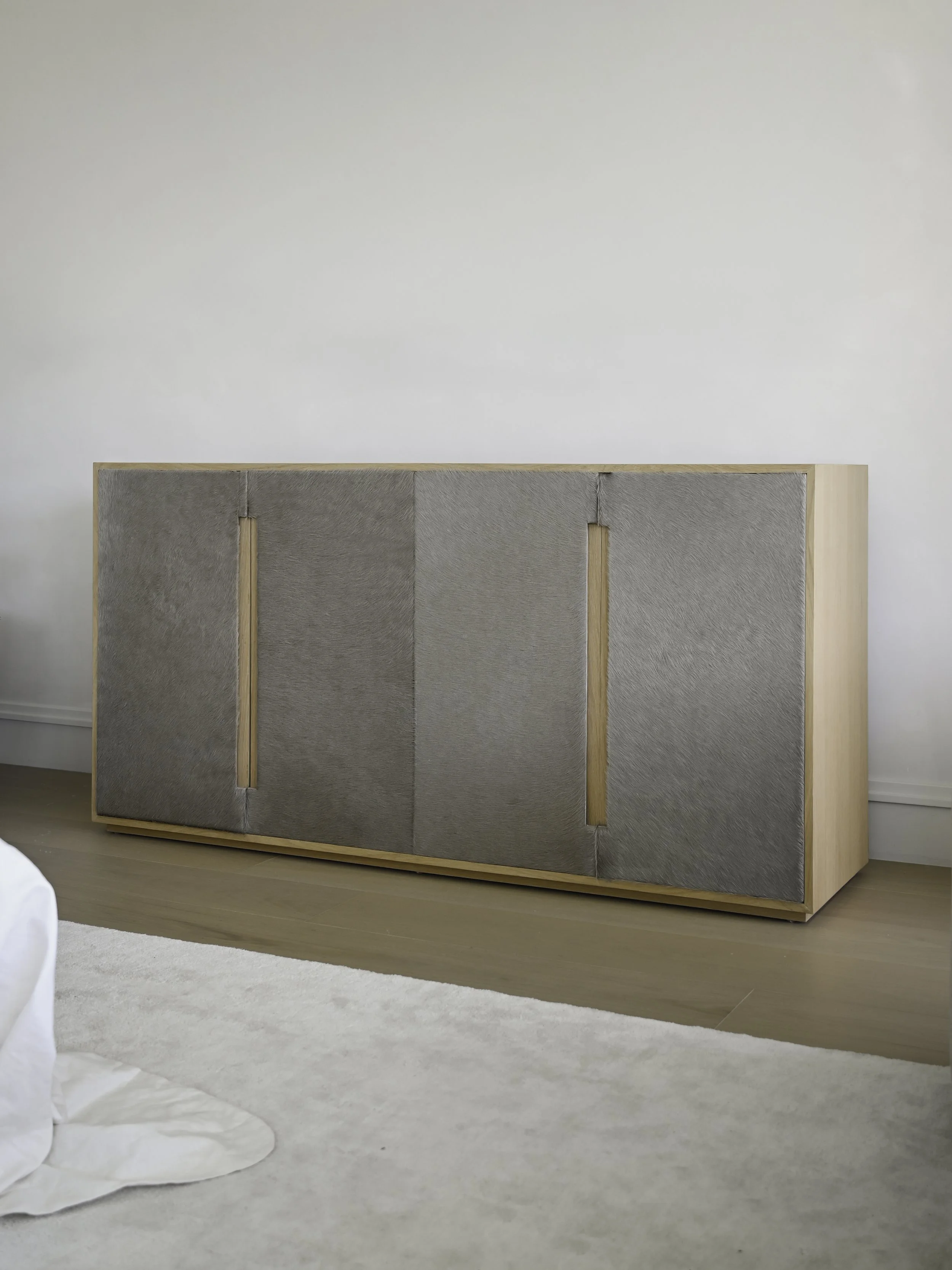 StudioOsklo_4:6:26_LomaVista_Cabinet_1.jpg