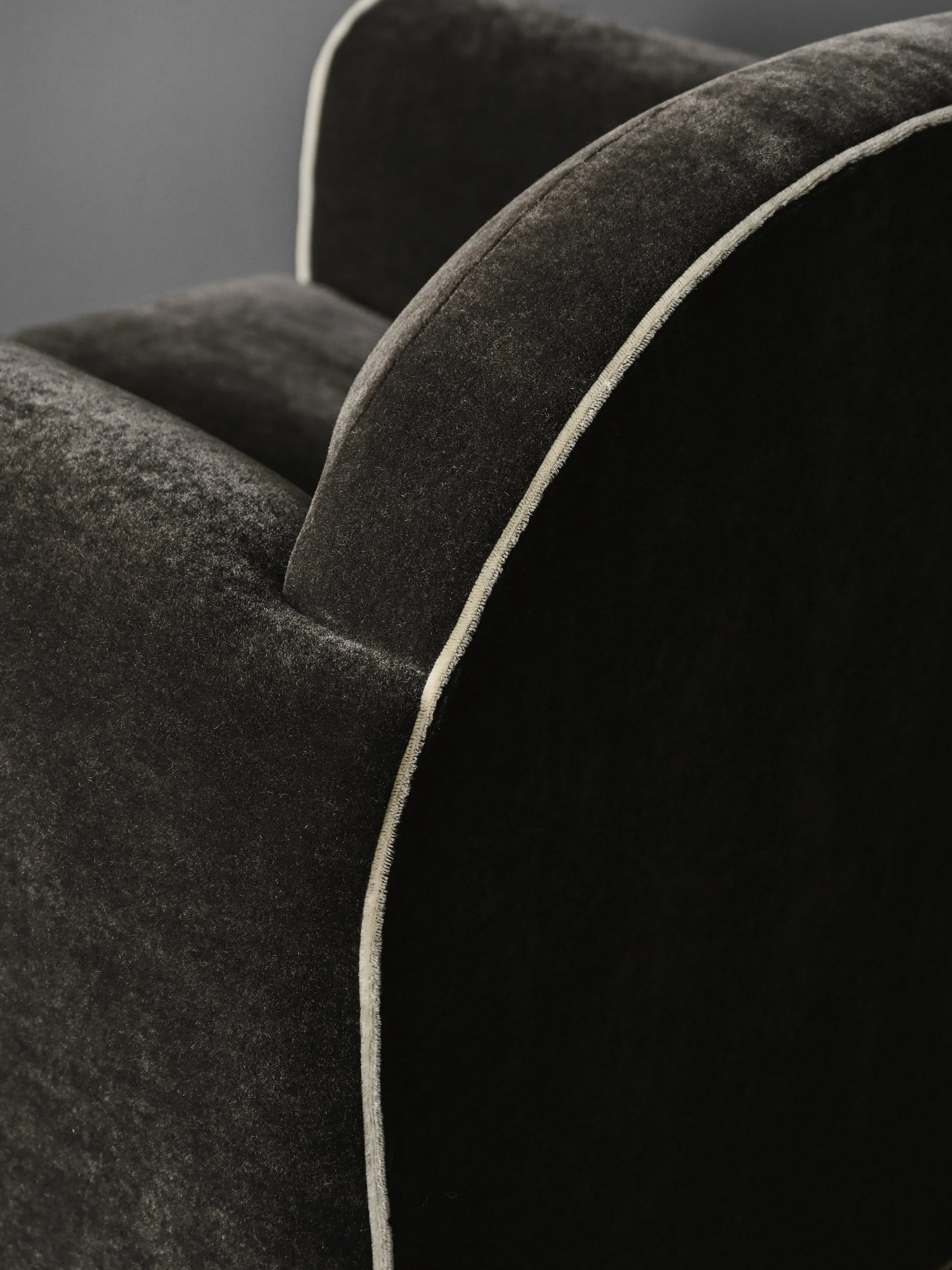 StudioOsklo_LondonderrySwivelChair_5.jpg (Copy)