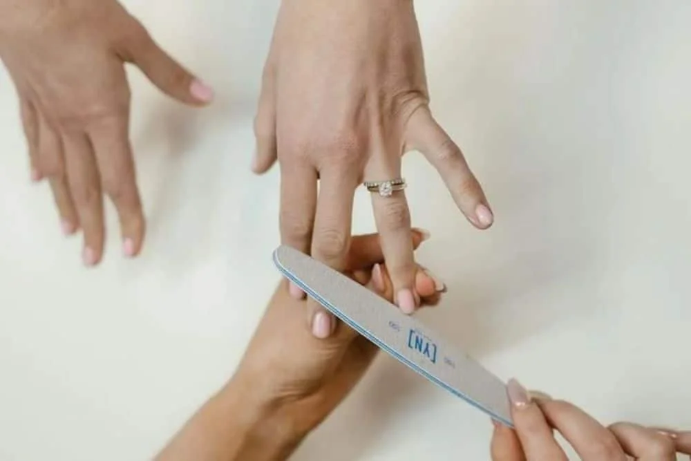 how log does builder gel last