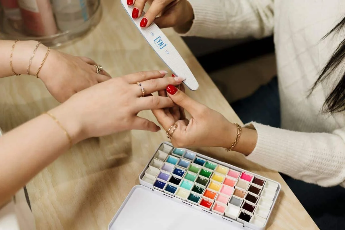 professional nail technician training