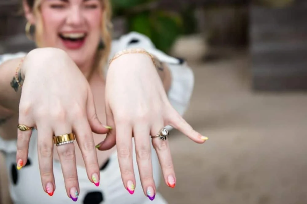 builder gel vs acrylic