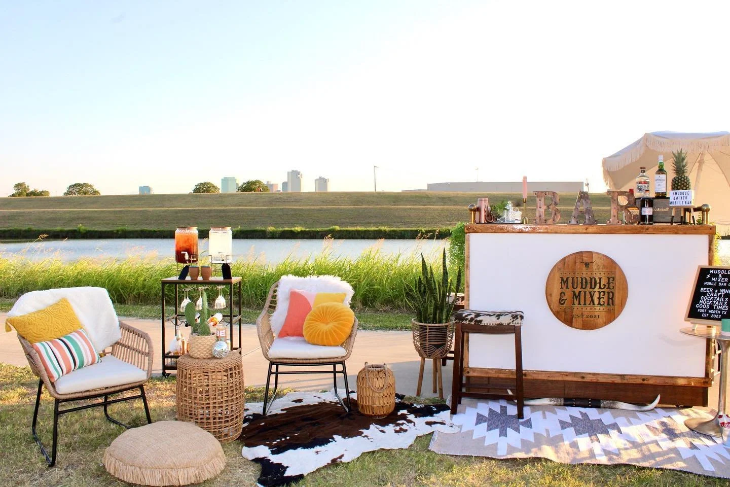 Want to take some awesome photos in front of our sweet mobile bars this summer? Or simply lounge in style at your next event!? Muddle &amp; Mixer has you covered! We offer adorable boho style furniture rentals such as: wicker lounge chairs, floor cus