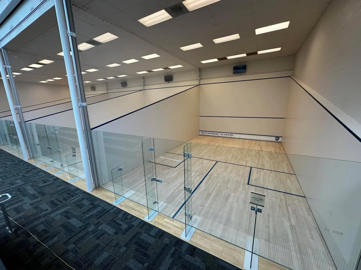 ✨The Squash Courts  at Mercersburg Academy are just about complete! We&rsquo;re proud of the final result and can&rsquo;t wait for the students to enjoy them! Let the games begin! 

#SunriseCourts #CourtConstruction #MercersburgAcademy #Squash