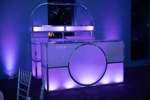 “O” Bar 