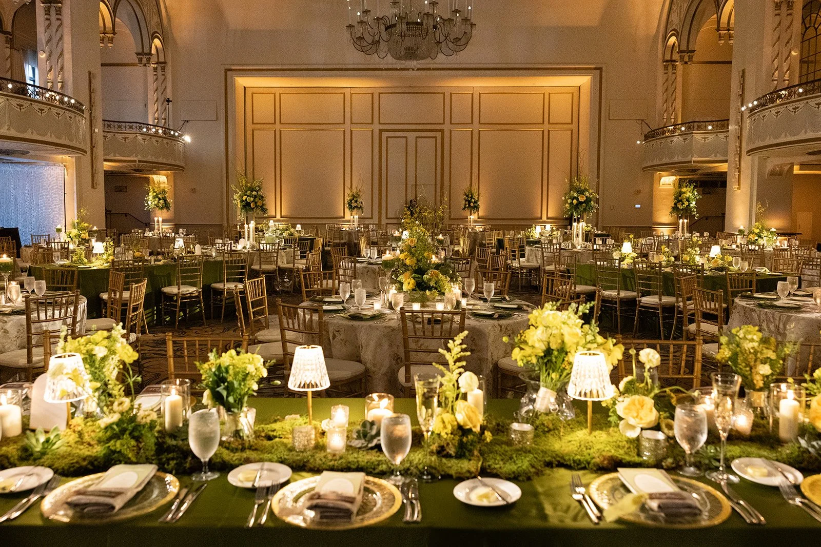 A Sunshine-Yellow Wedding at Boston Park Plaza
