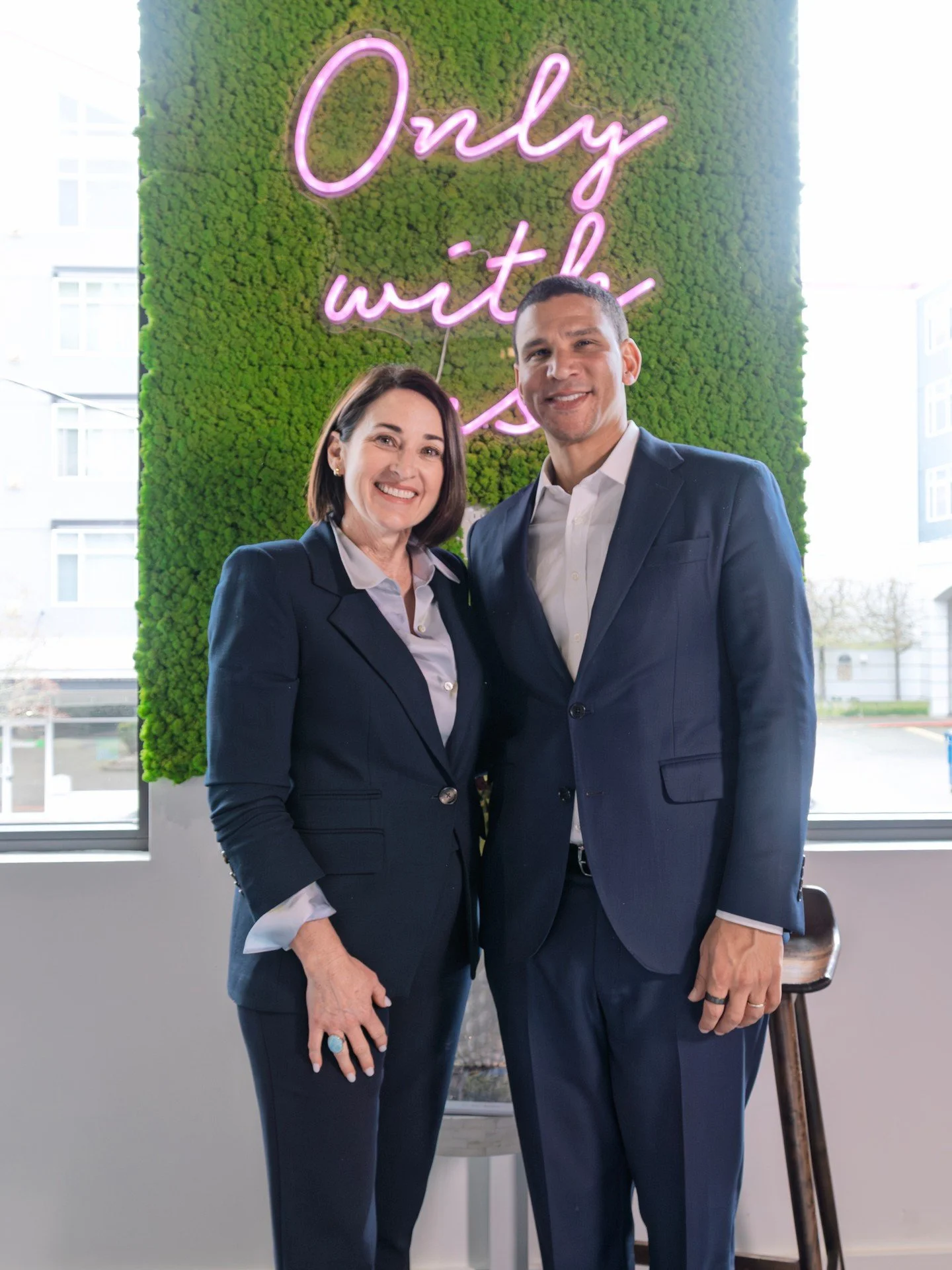 What does the future of real estate look like? I got a front-row seat to find out. Our Bellevue office recently hosted a fireside chat with Robert Reffkin, CEO of Compass, and the conversation was one for the books. The biggest takeaway? Impressive t