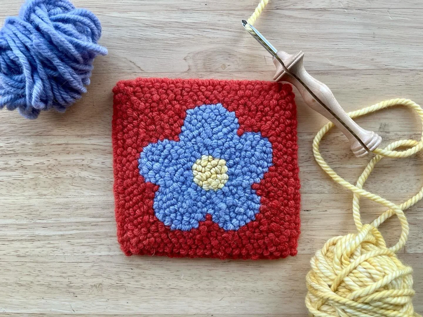 🚨new workshop alert! are you interested in trying out punch needle? join me at the amazing @mendocinoartcenter on June 15th for an exciting day of punching!

In this day-long beginner make and take workshop, you&rsquo;ll learn everything you need to