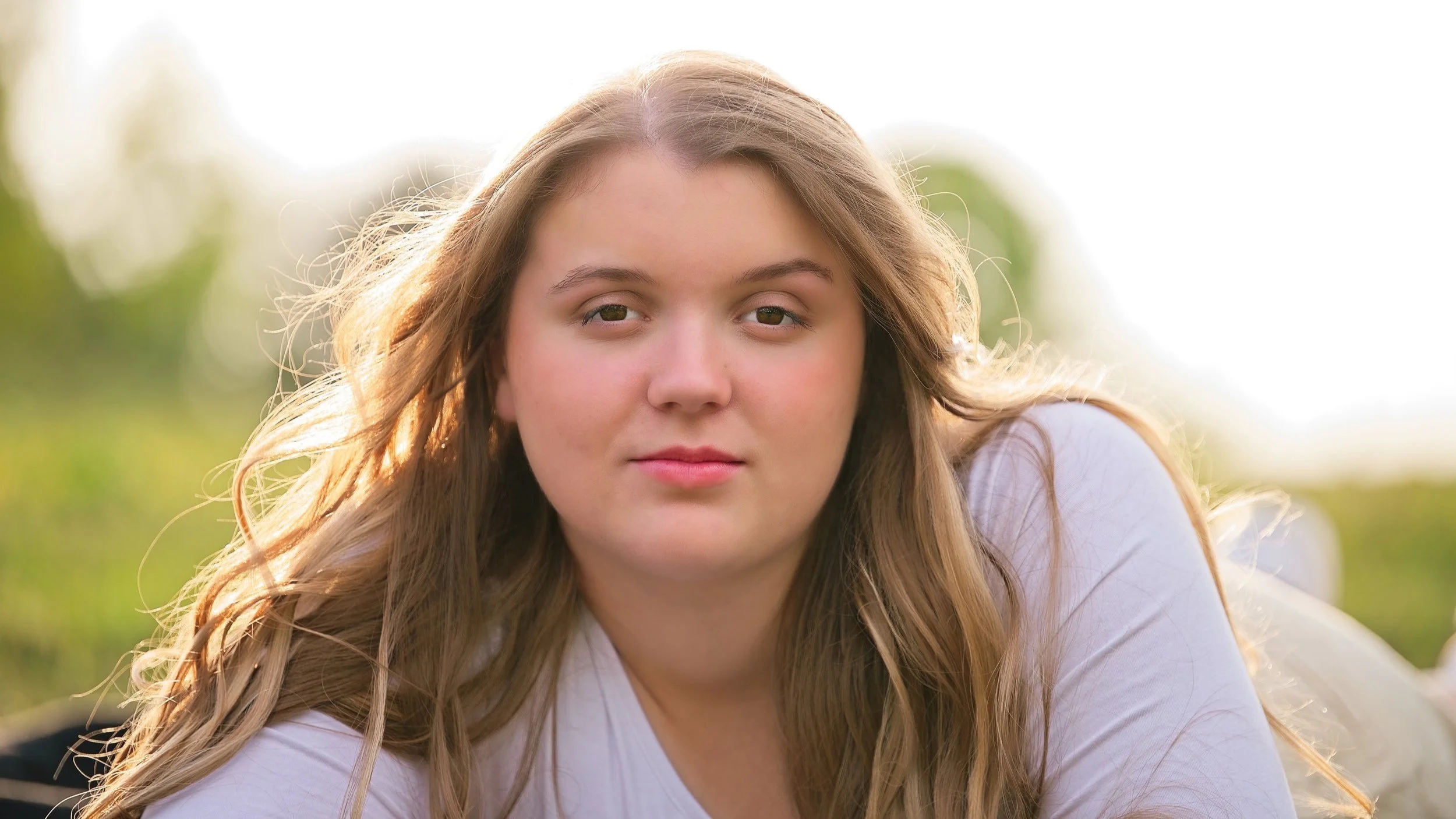 Twin Cities senior photographer capturing natural senior portraits in Coon Rapids, Minnesota.
