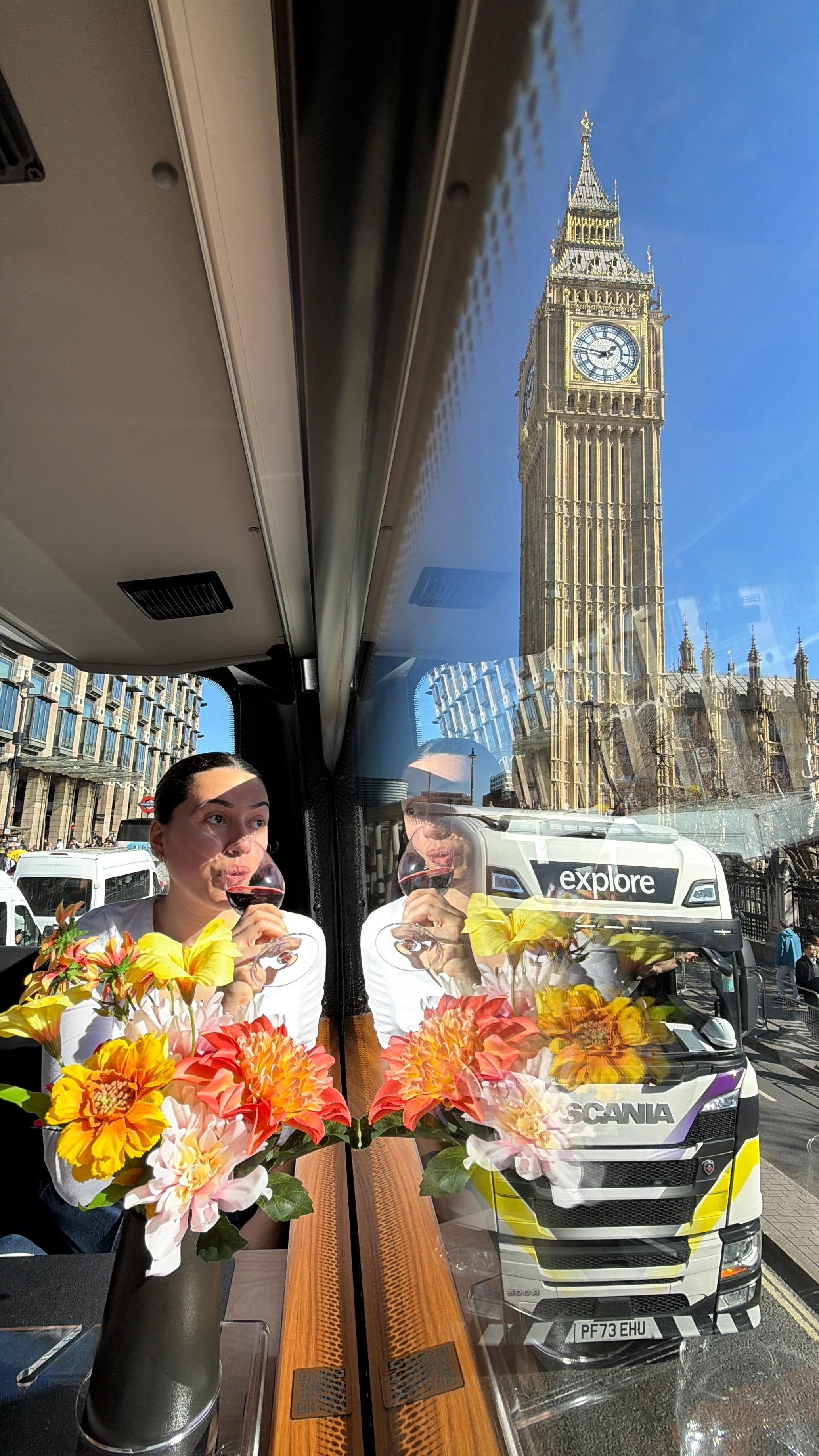 Premium bus tour of london with food big ben.jpg