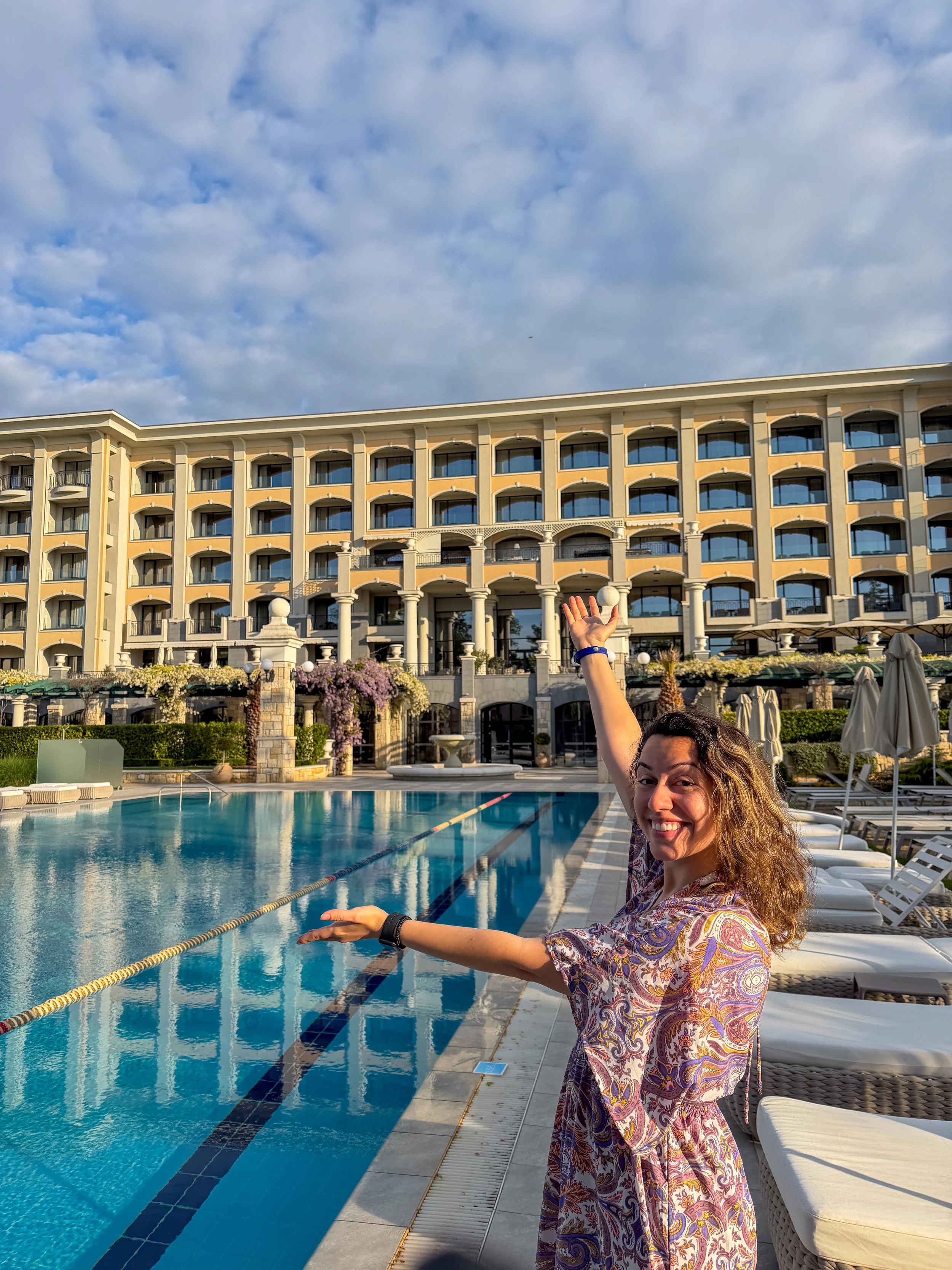 Astor Garden Hotel pool